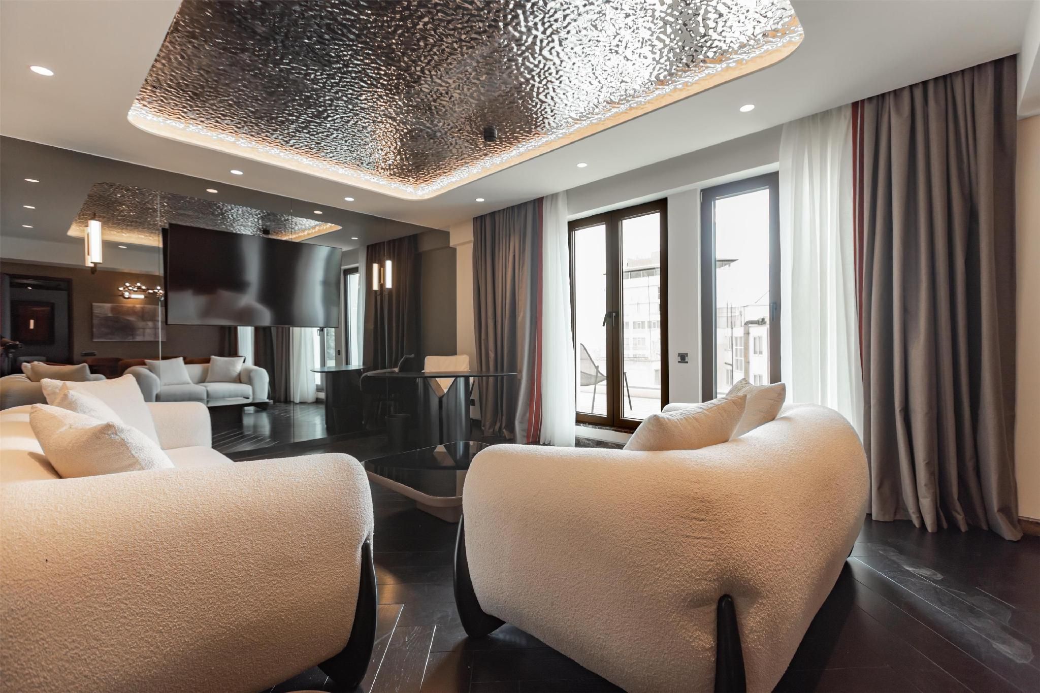King Grand Suite With Terrace And Whirlpool