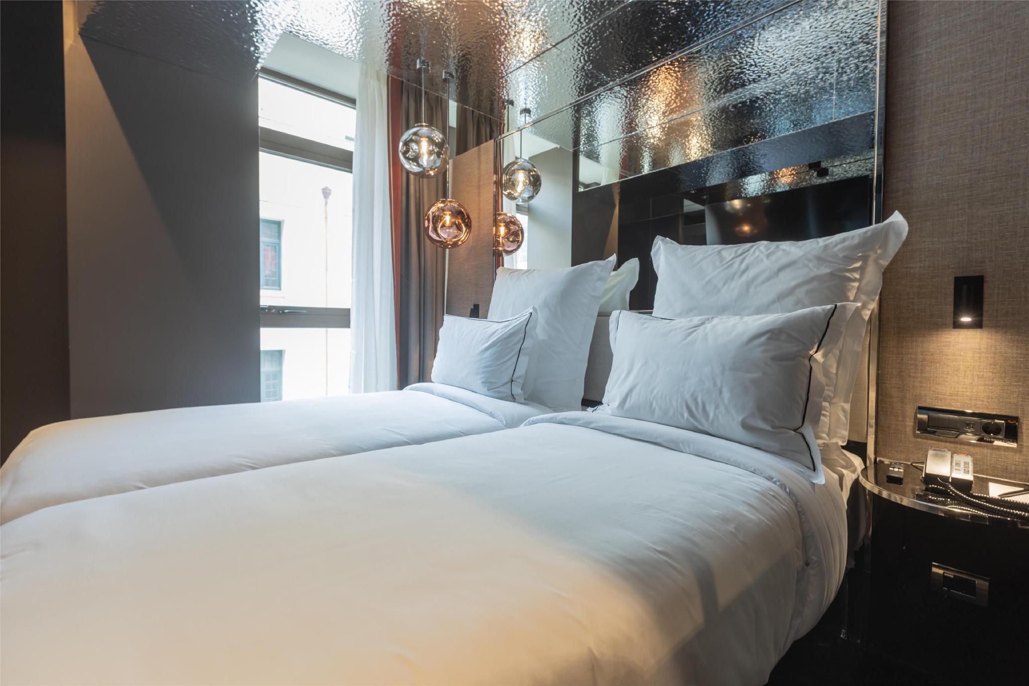 Twin Guest Room