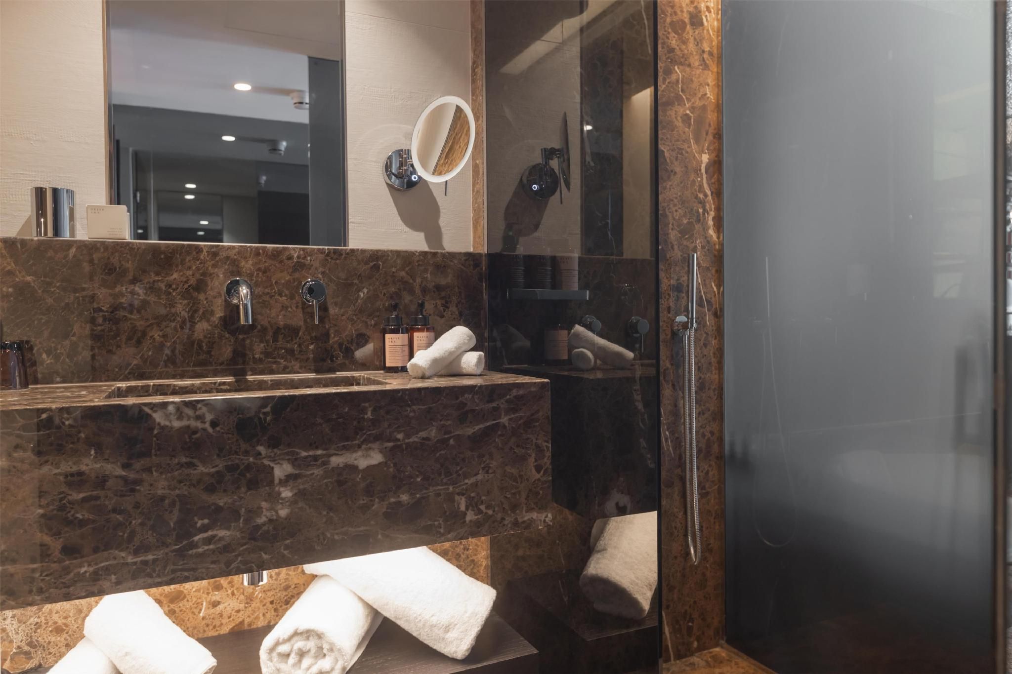 King Premium Room
