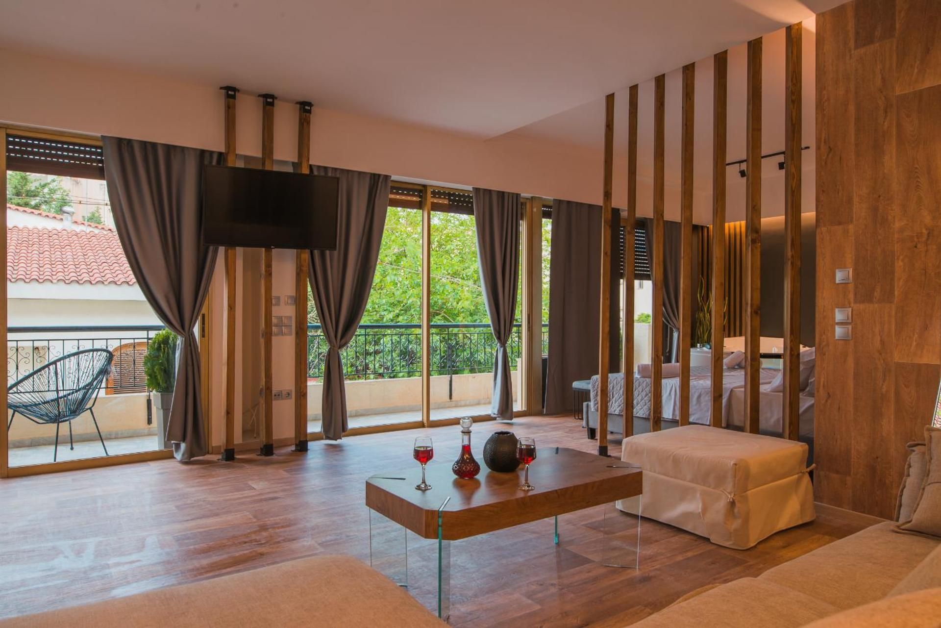 Executive Suite with Spa Bath