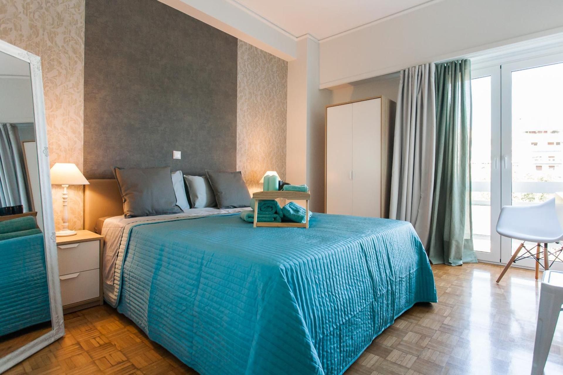 Double Room with Shared Bathroom and City View