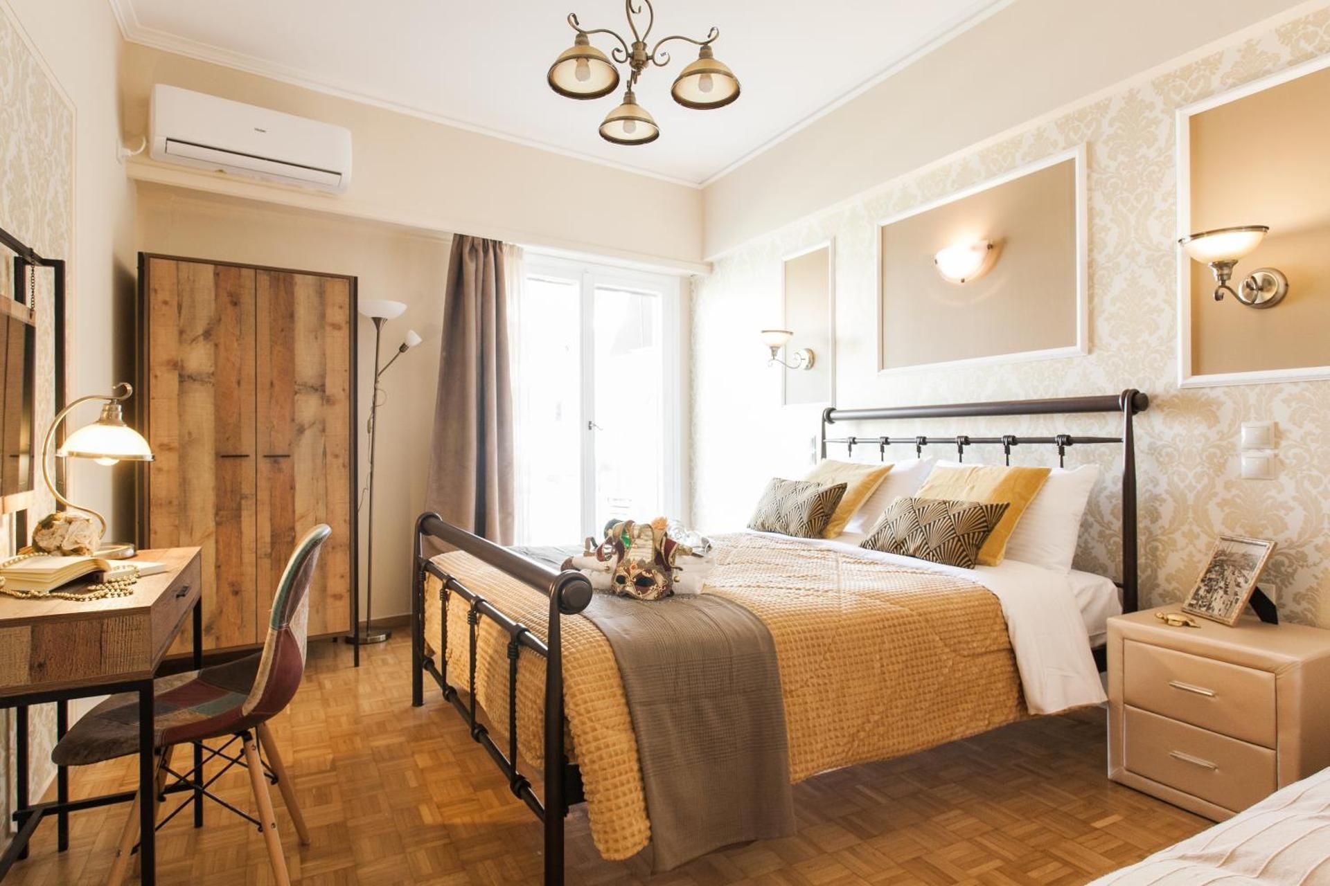 Triple Room with Shared Bathroom