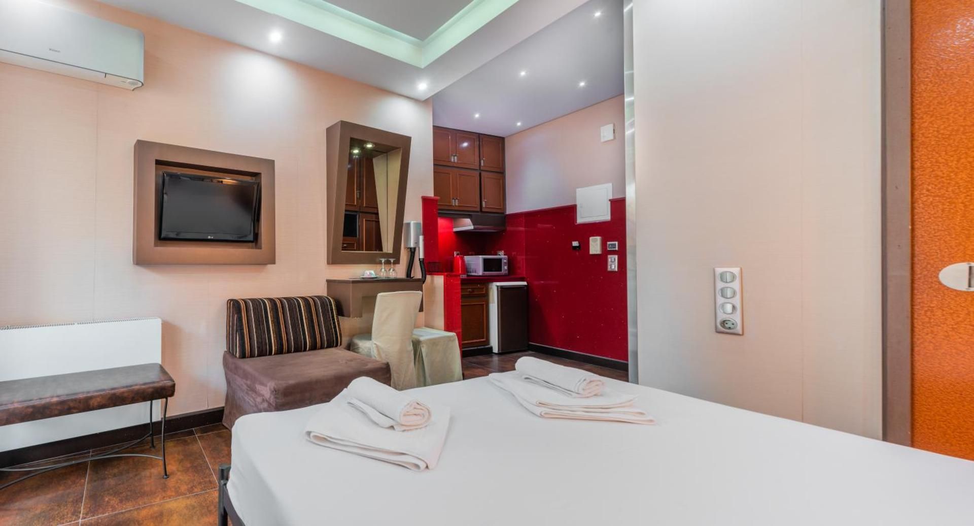 Deluxe Double Room with Balcony
