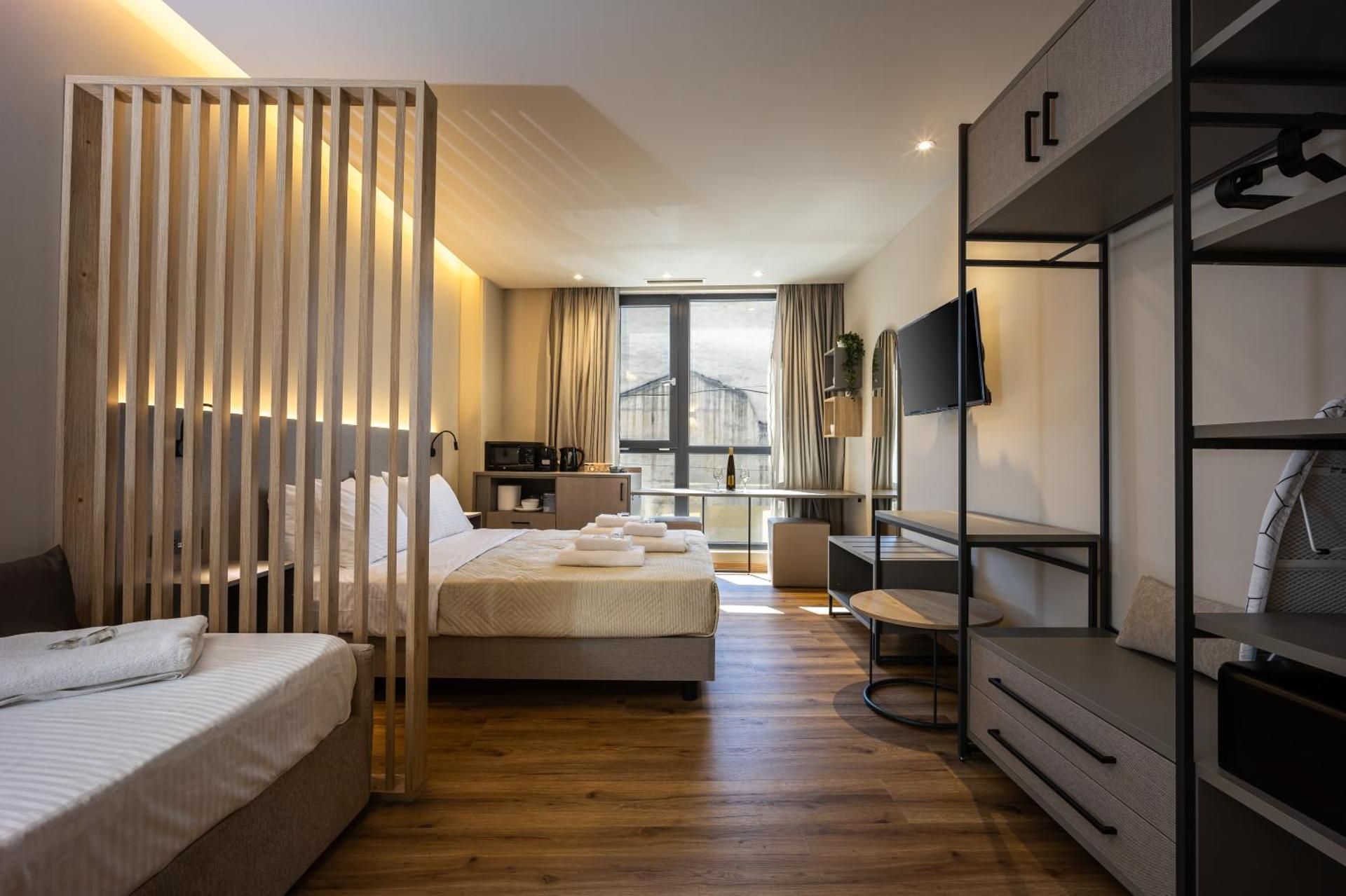 Deluxe One-Bedroom Apartment with City View