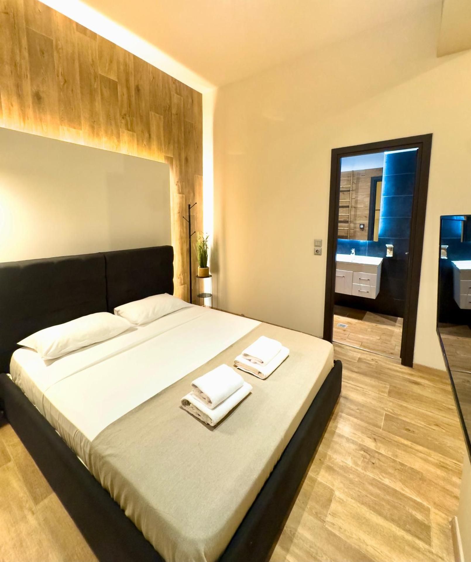 Standard Apartment
