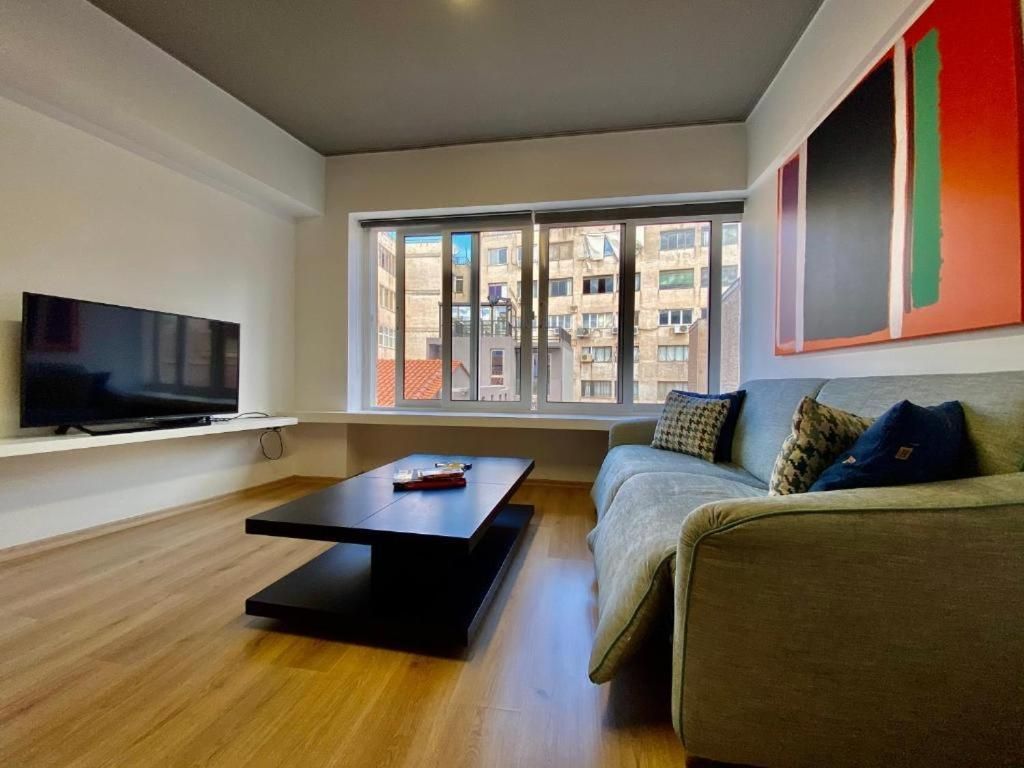 Studio with Sofa Bed