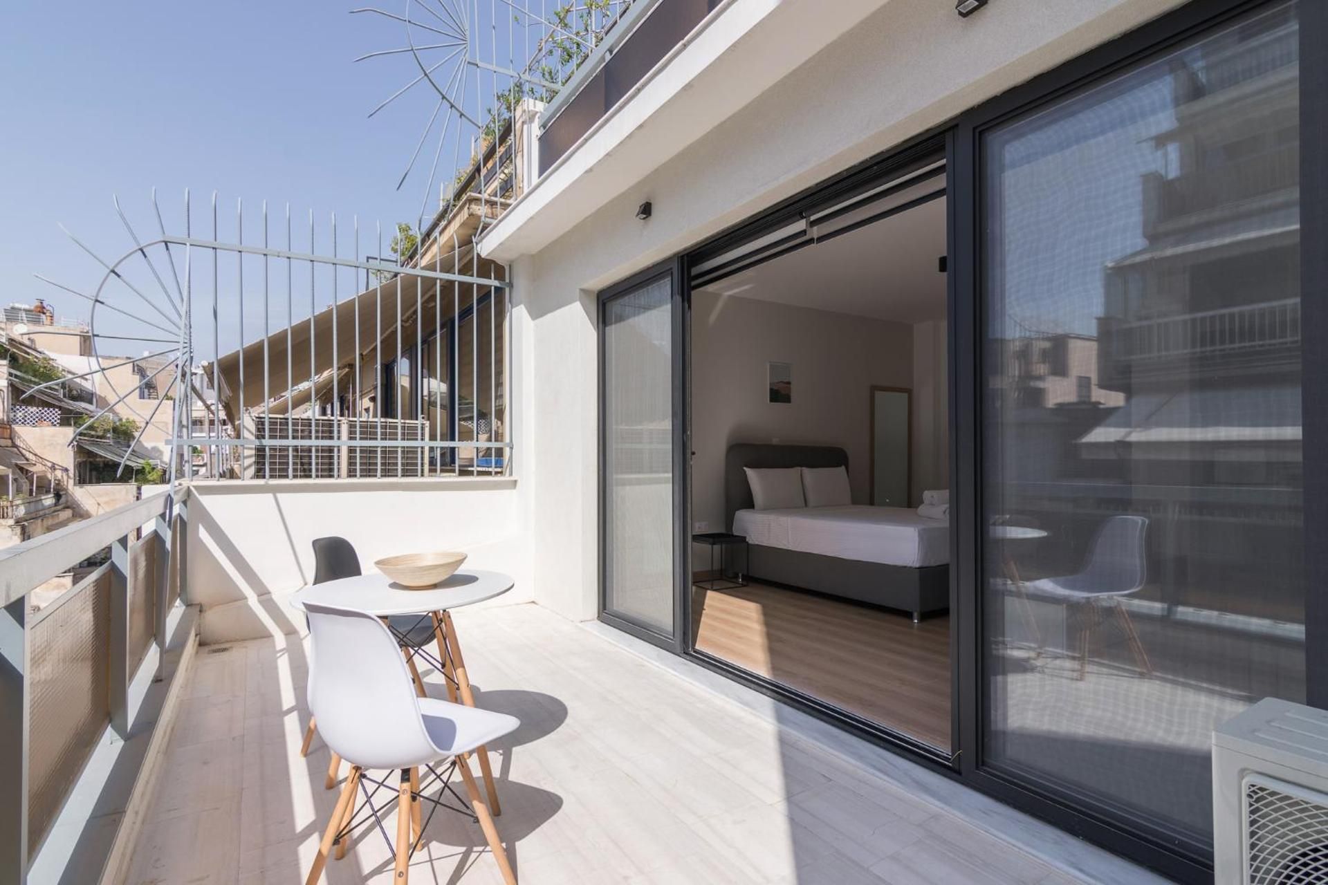 Studio with Balcony
