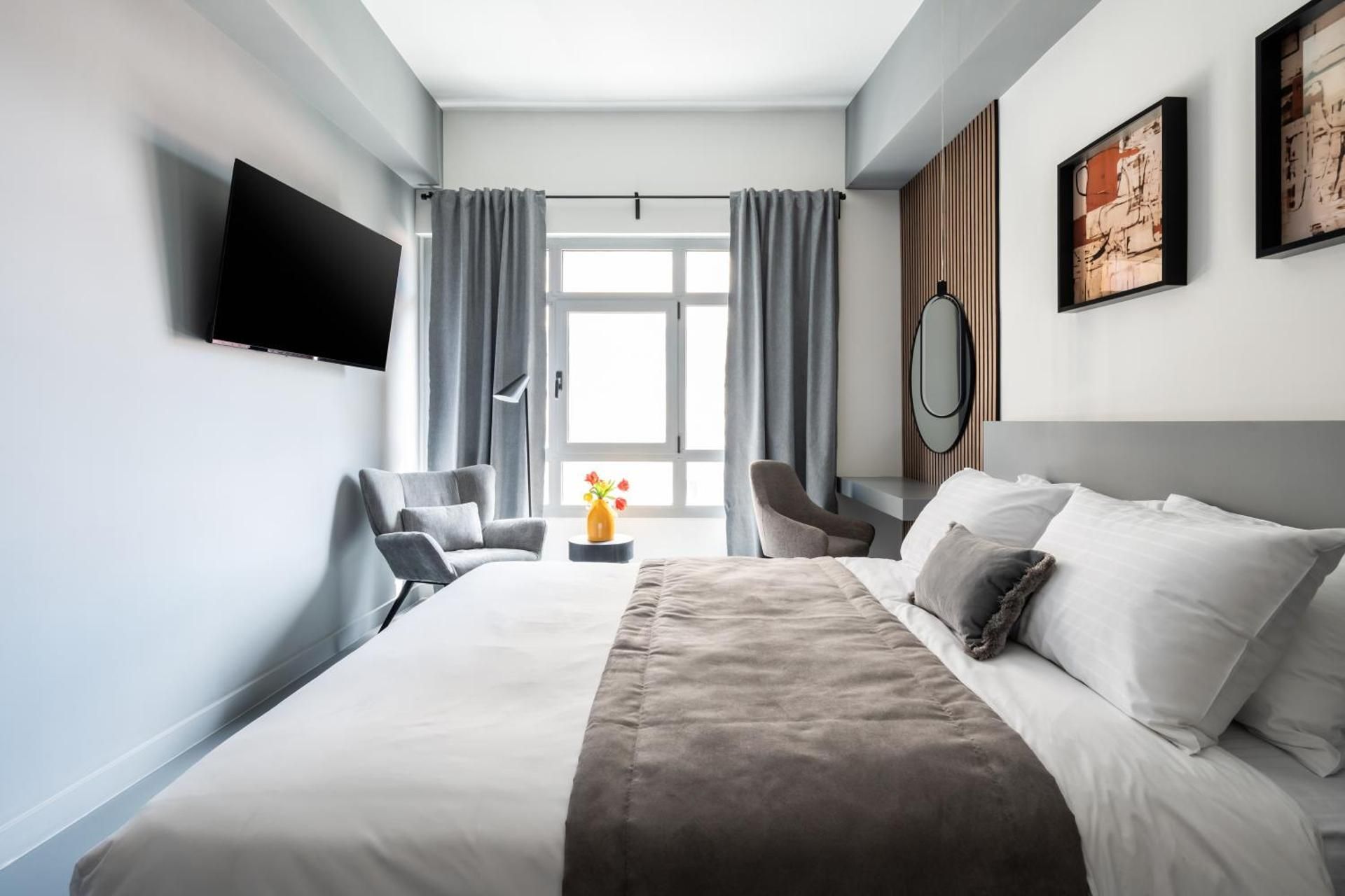 Two-Bedroom Deluxe Apartment