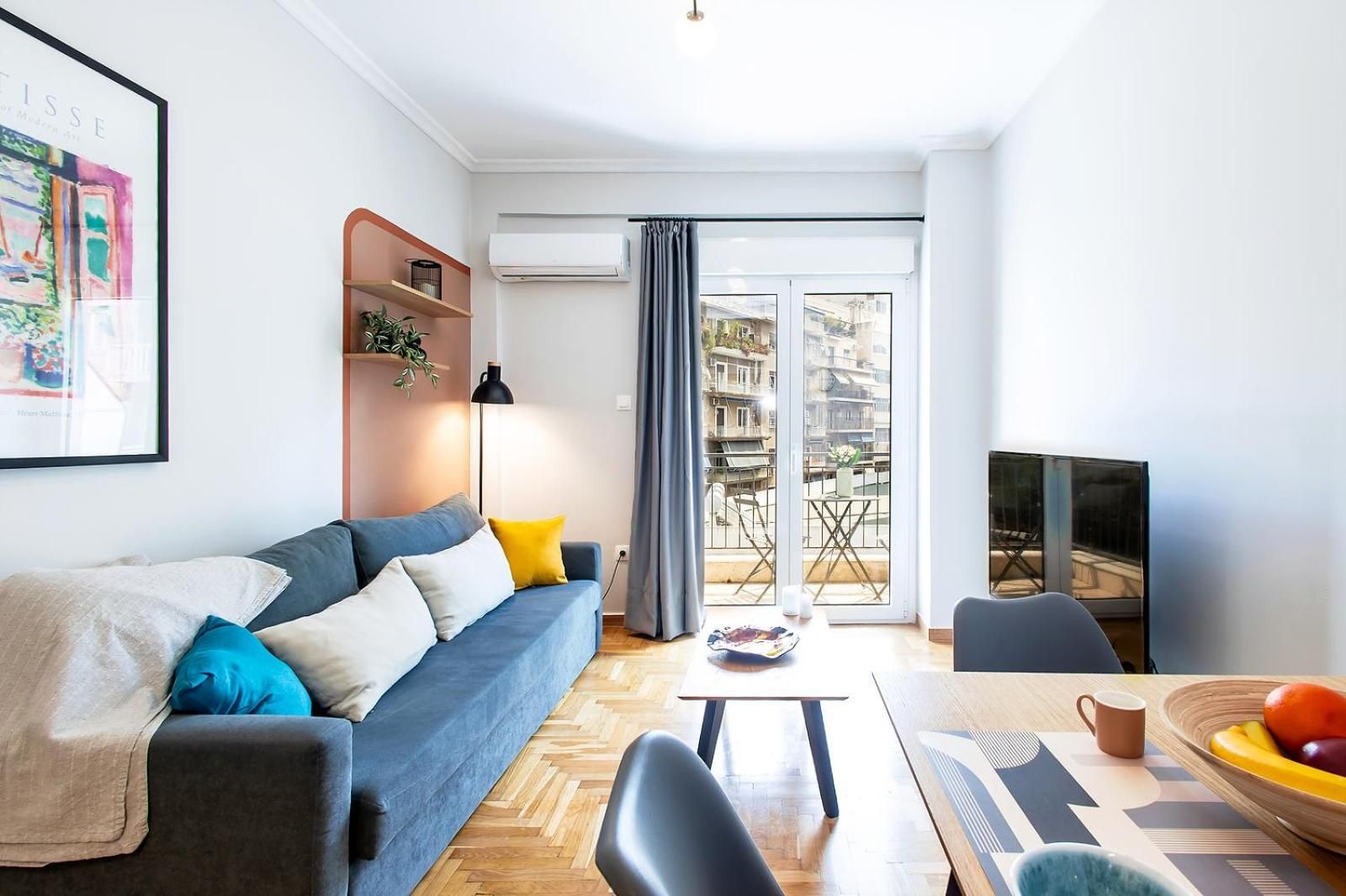 One-Bedroom Apartment
