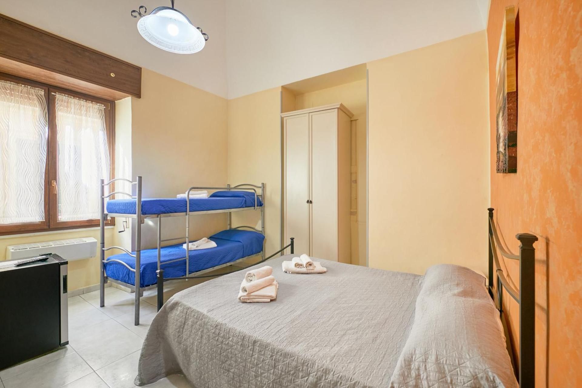 Standard Quadruple Room