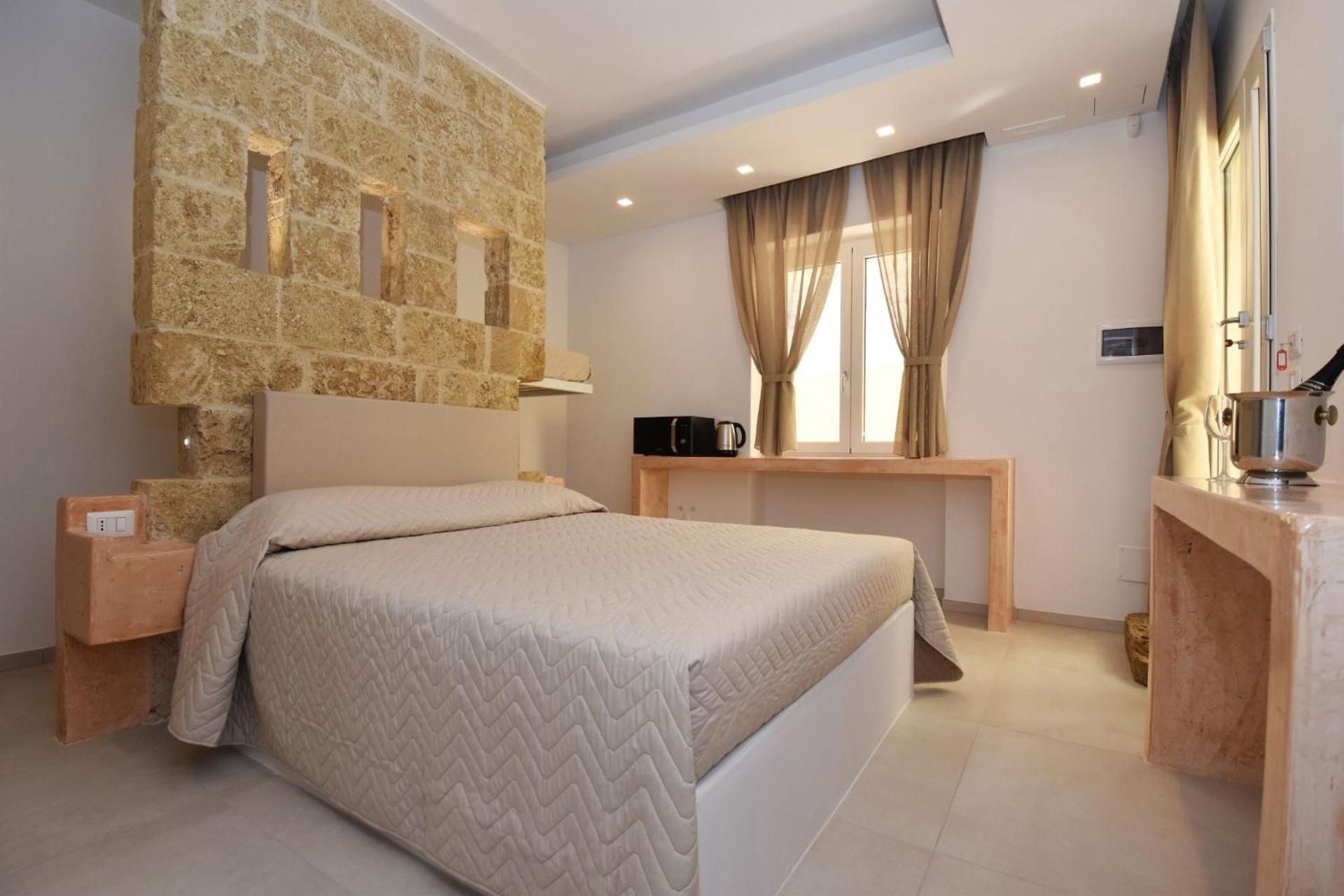 Quadruple Room with Terrace