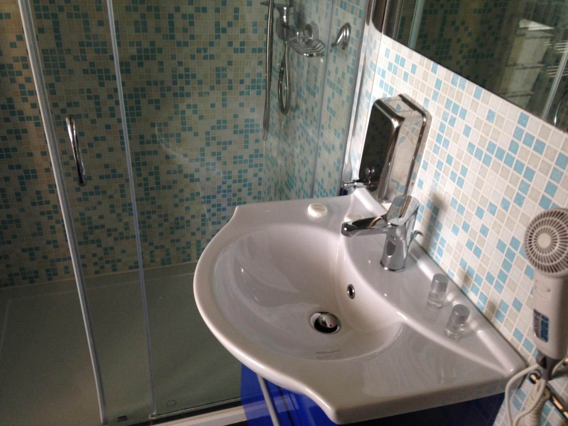 Standard Triple Room with Sea View