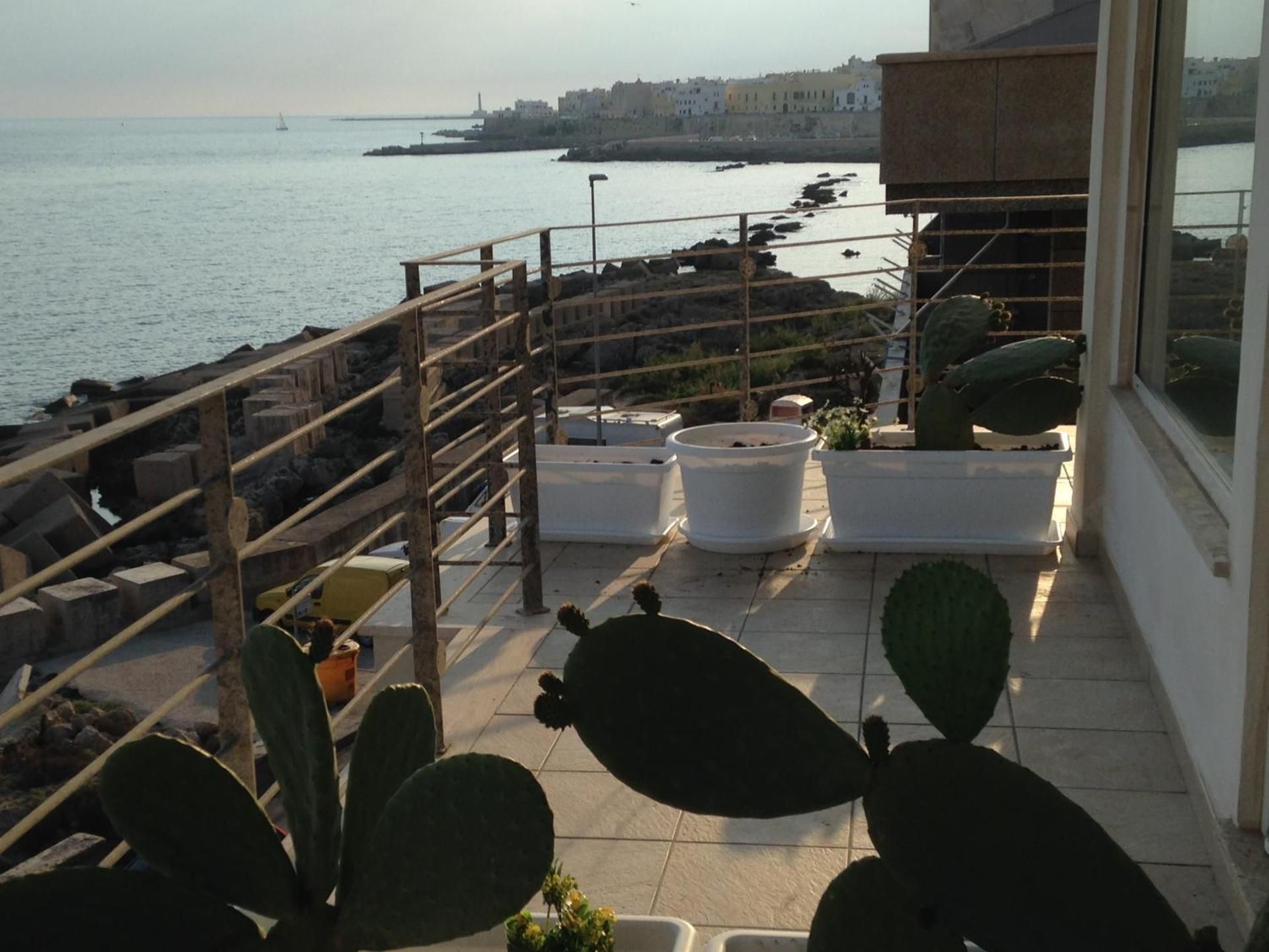 Deluxe Triple Room with Sea View