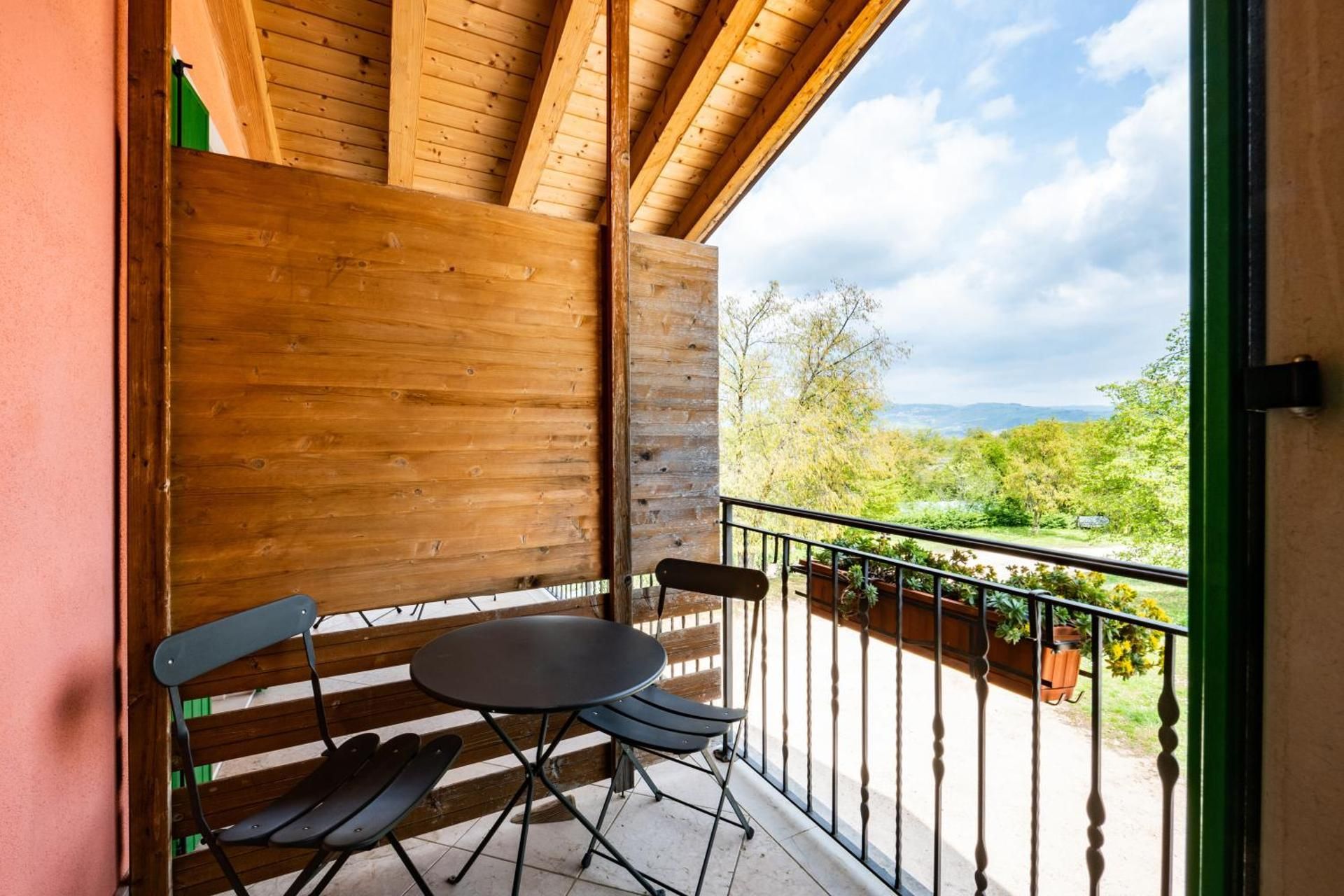 Triple Room with Garden View