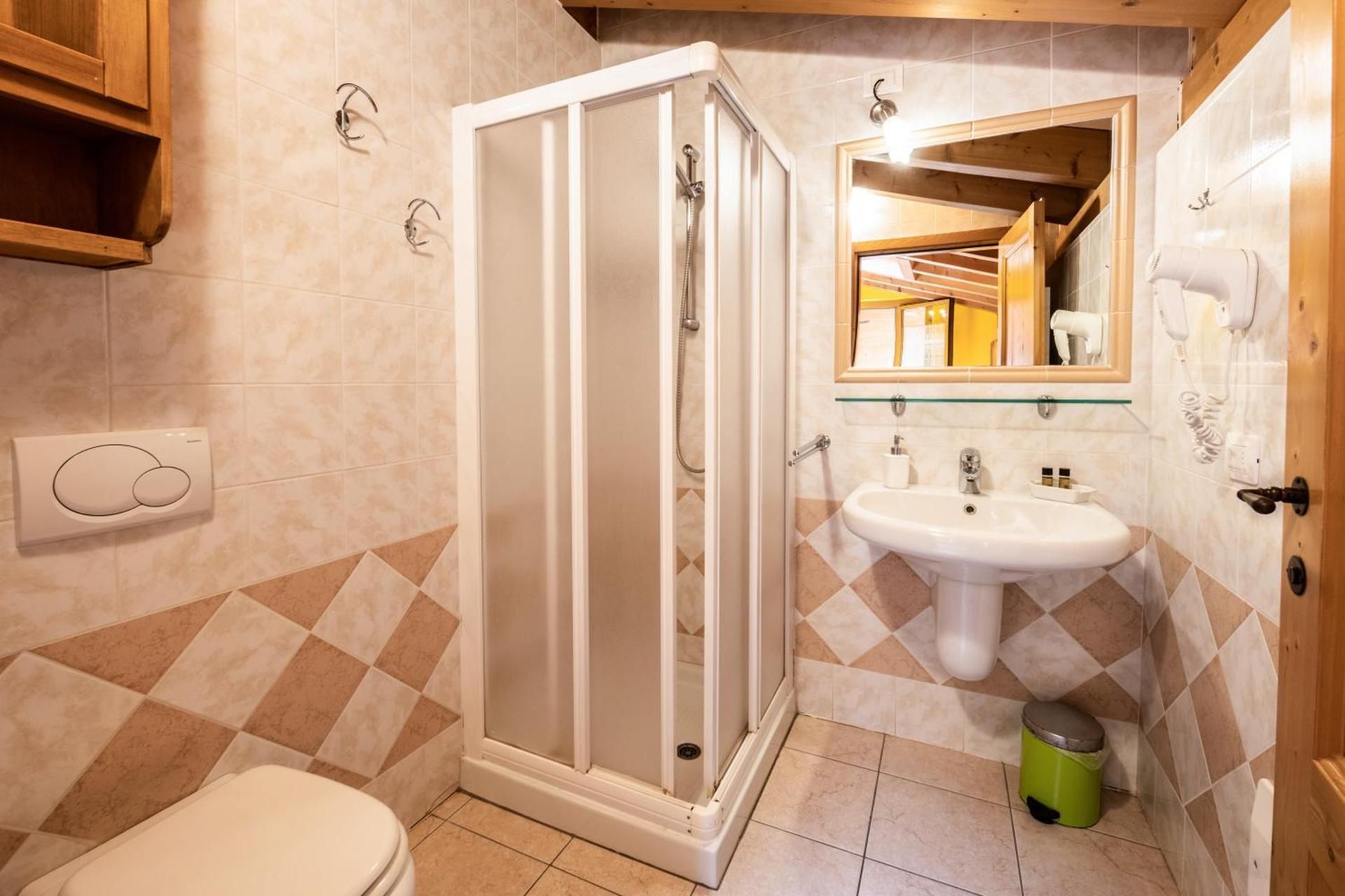 Double Room with Spa Bath