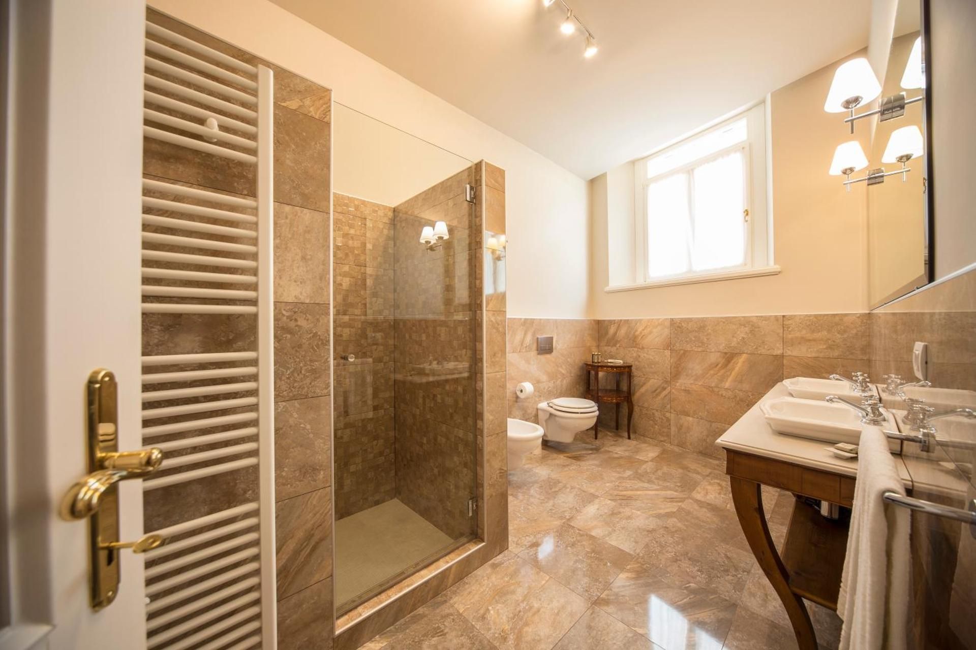 One-Bedroom Apartment - Ground Floor