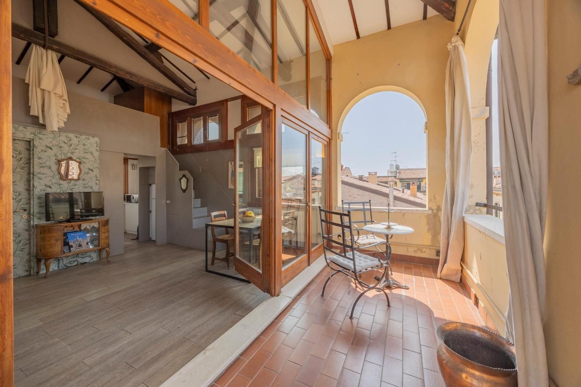 Apartment with Terrace