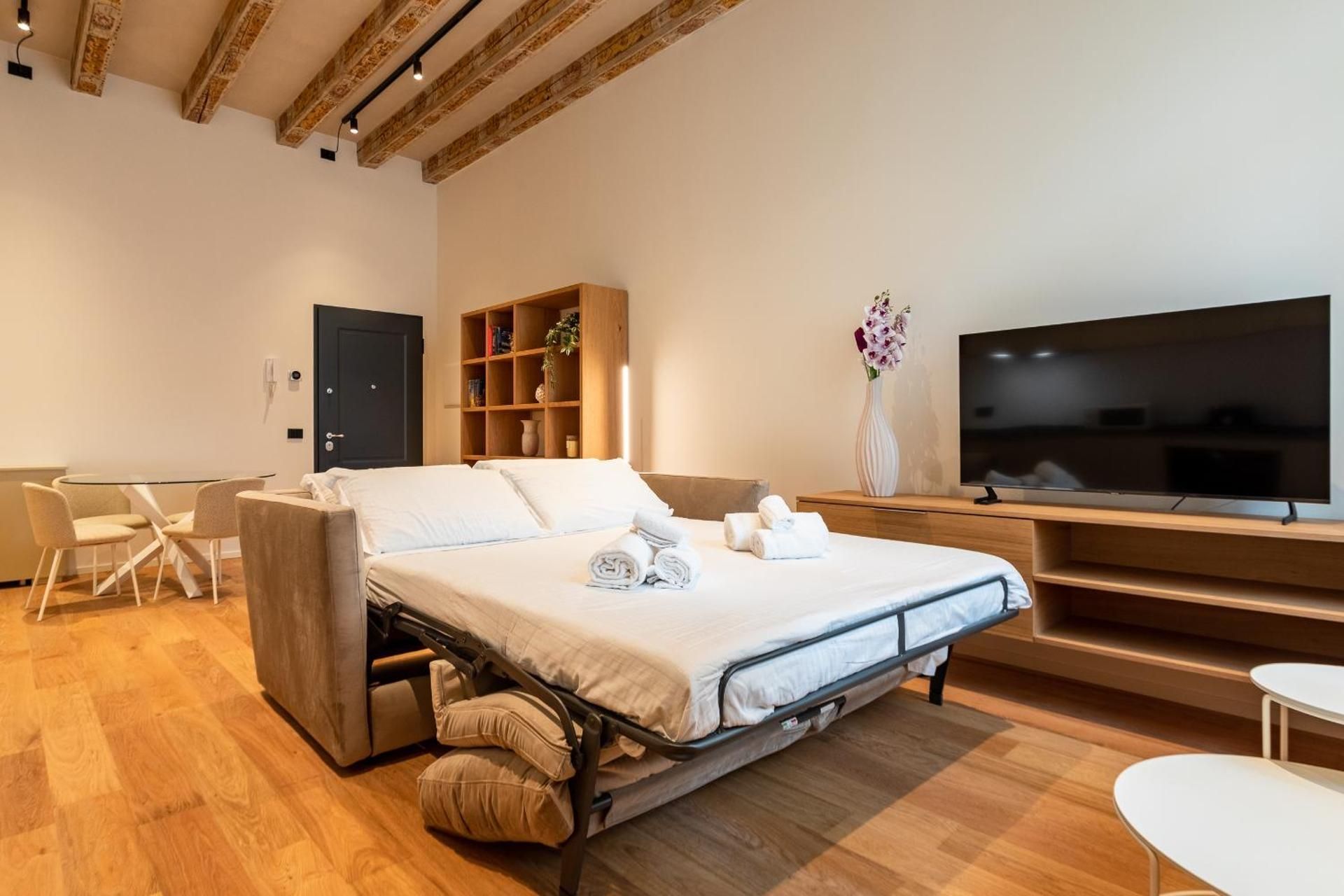 One-Bedroom Superior Apartment