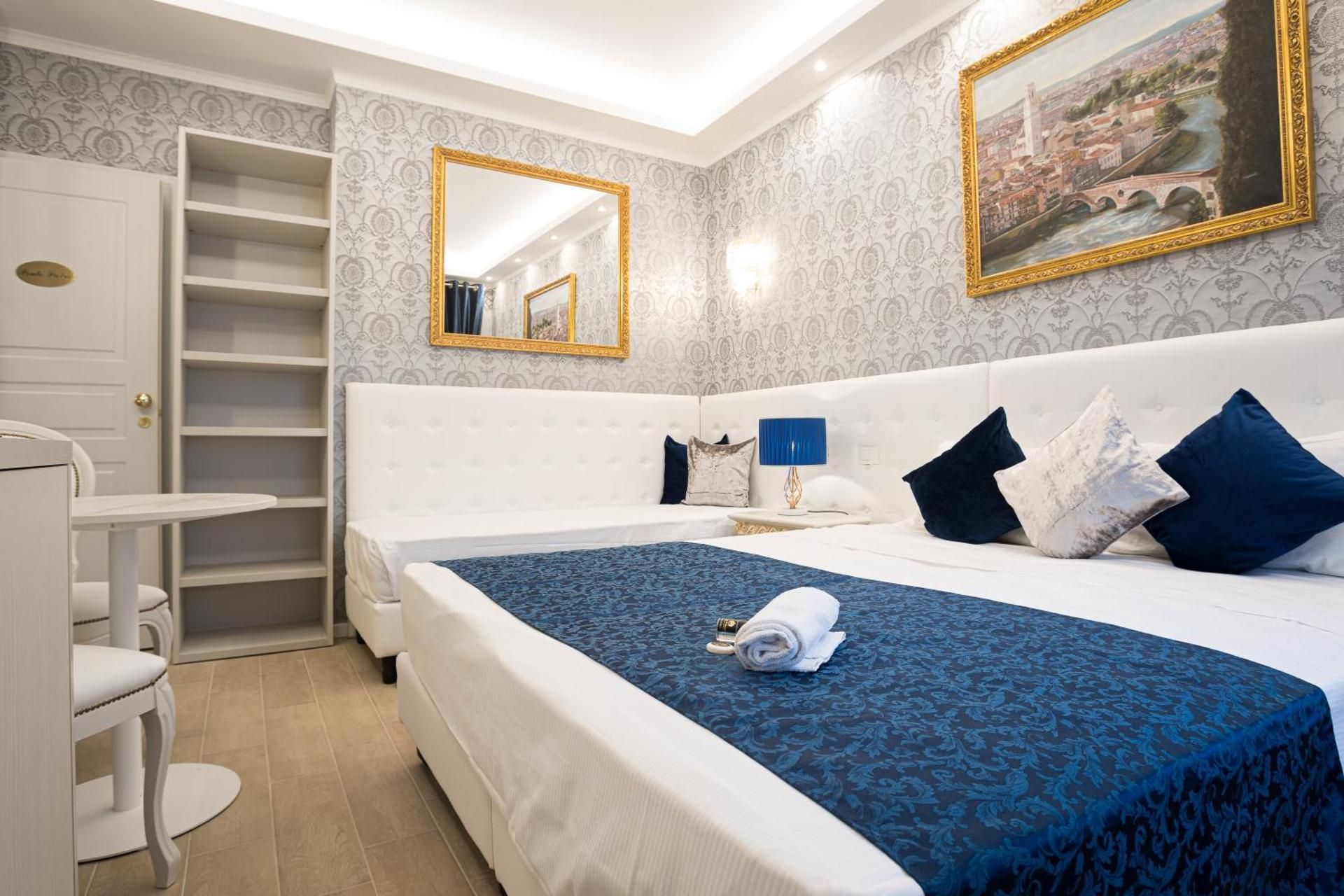 Luxury Triple Room