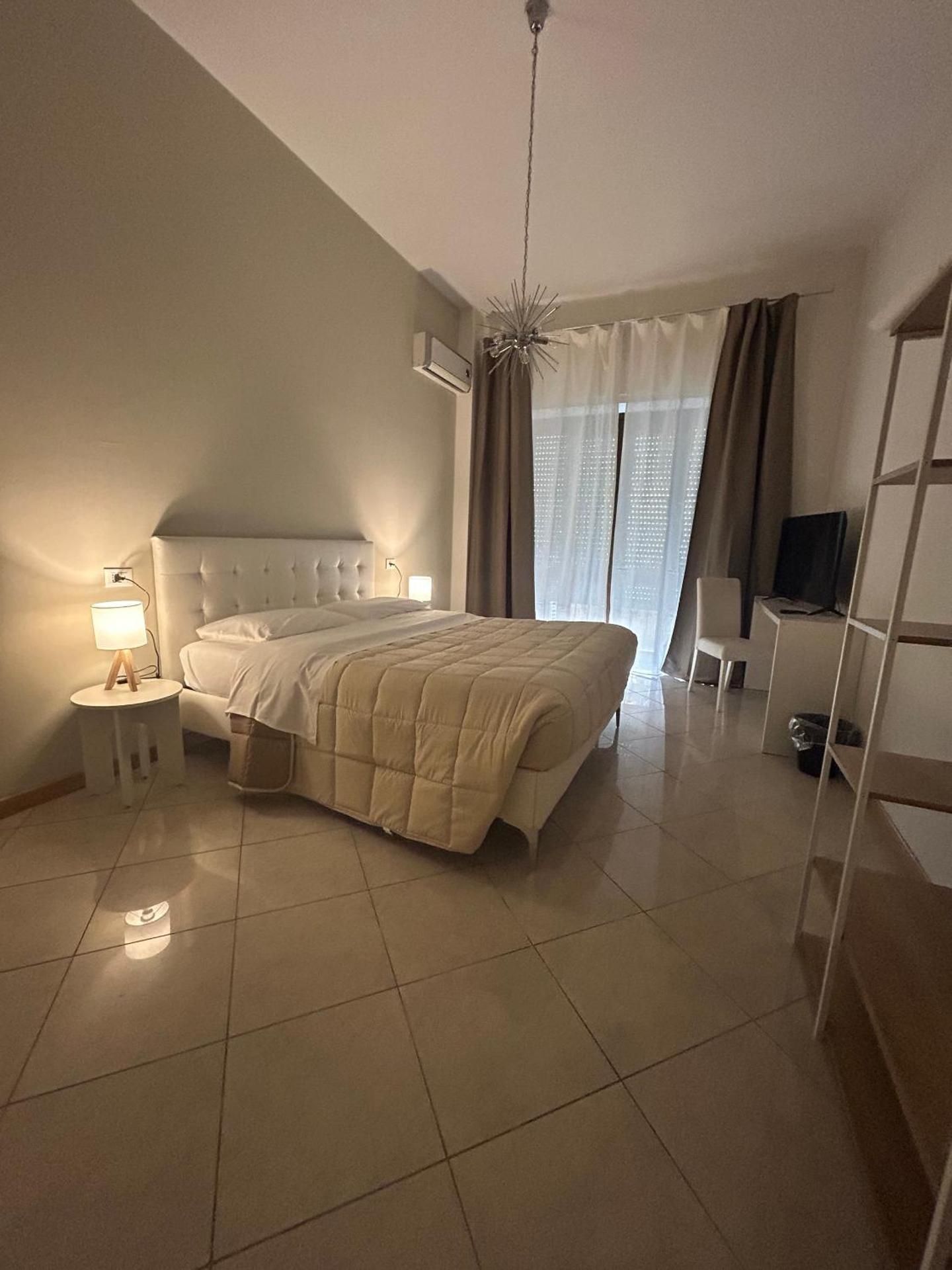Double Room with Private External Bathroom