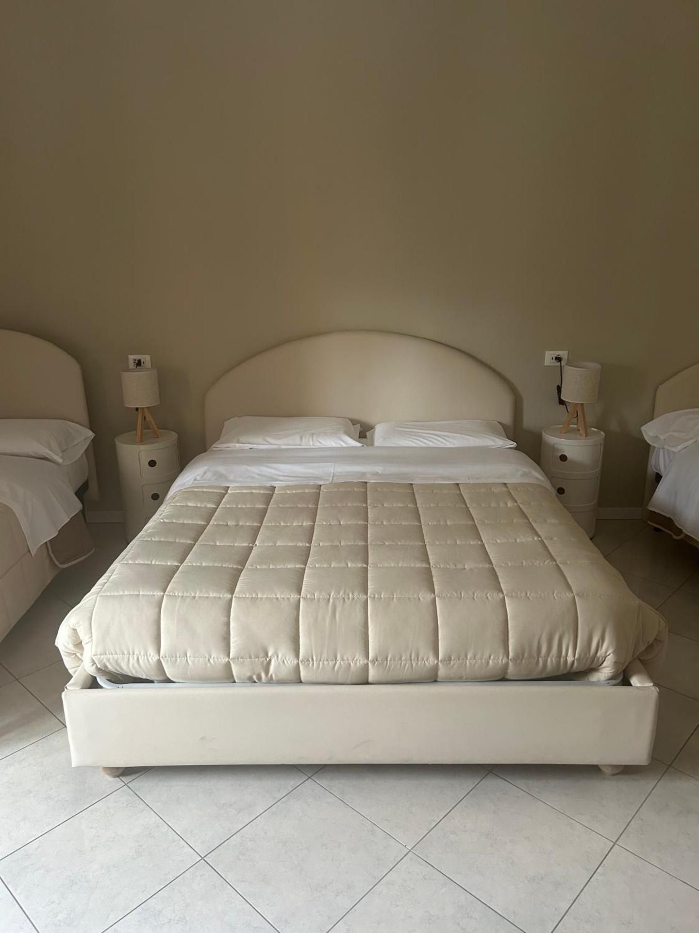 Quadruple Room with Private External Bathroom