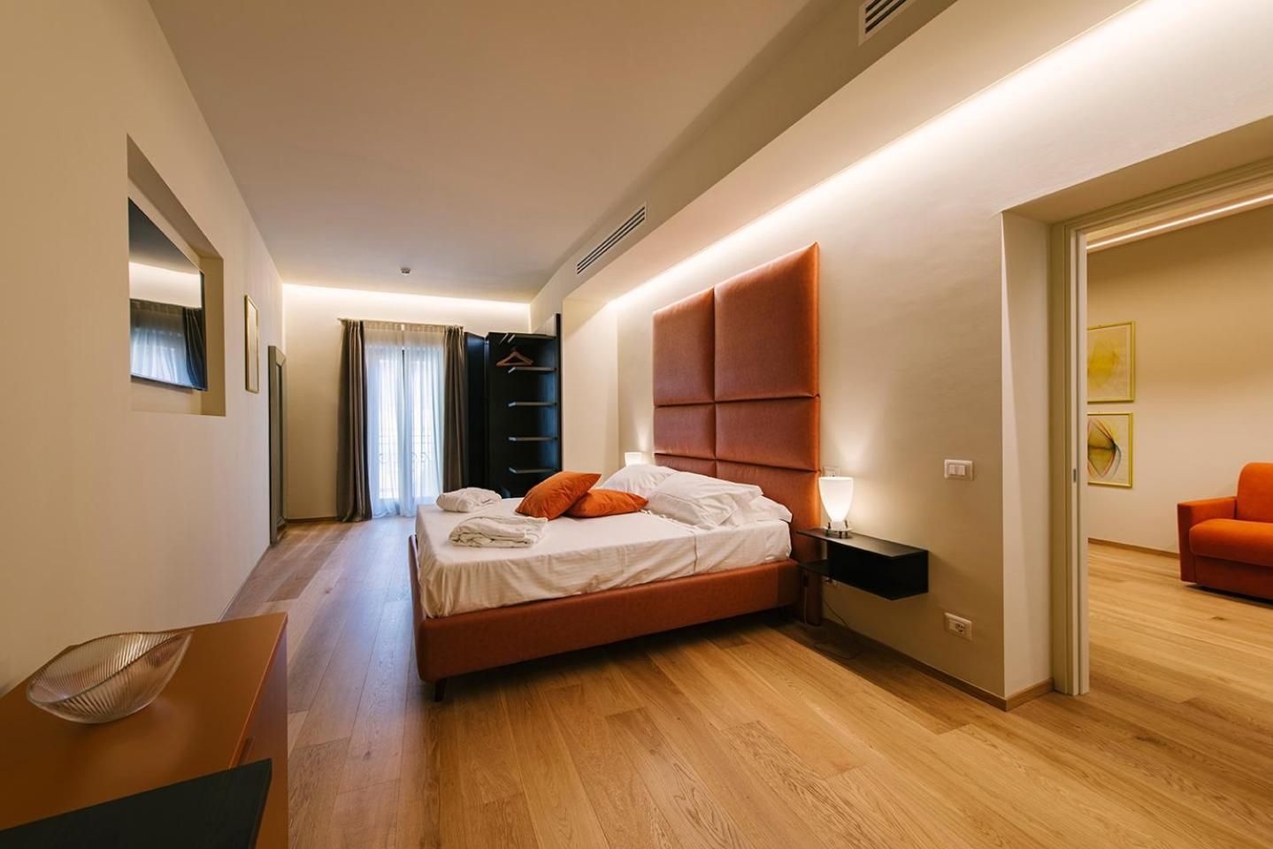 Deluxe One-Bedroom Apartment with City View