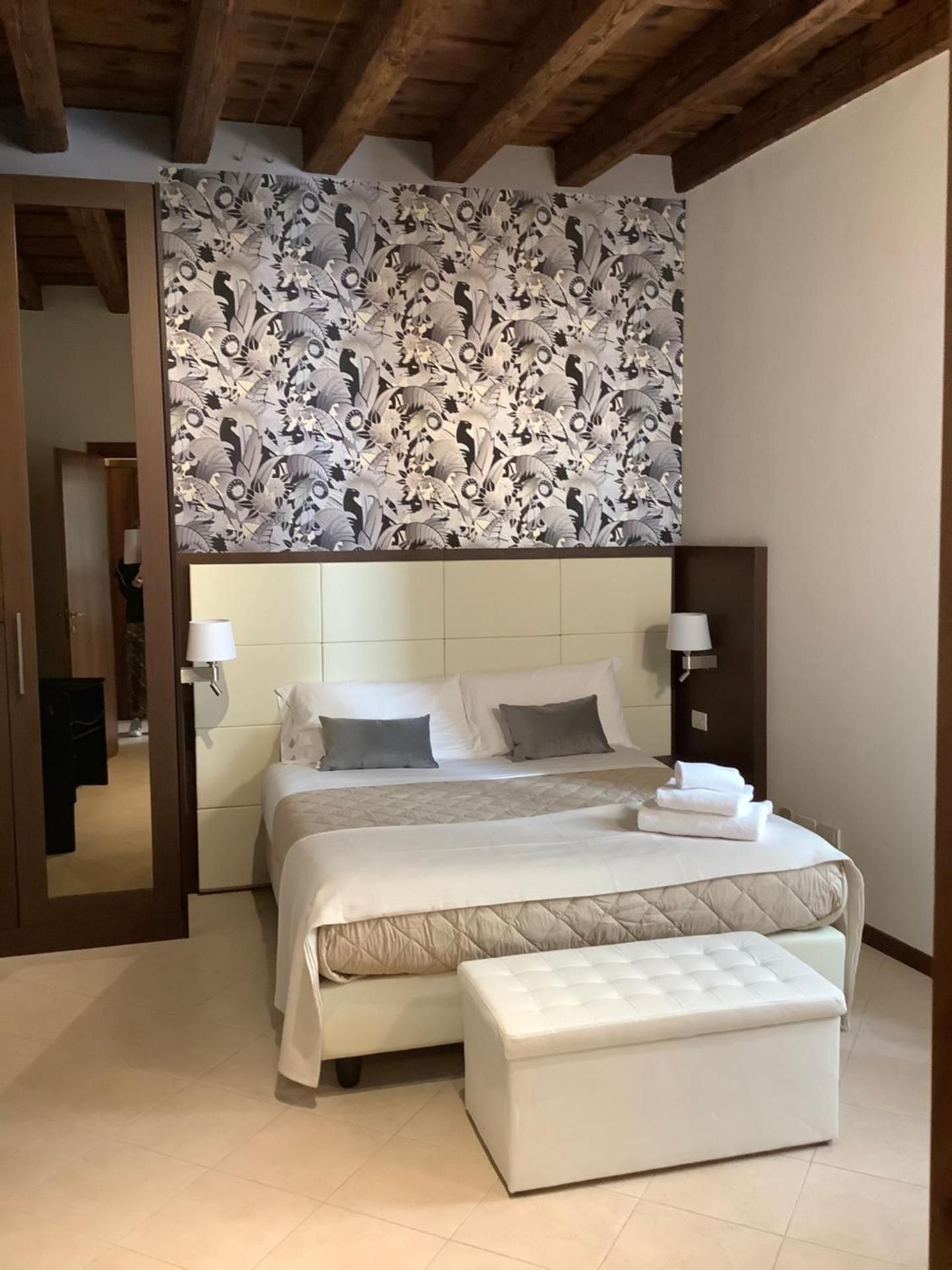 Duplex Suite