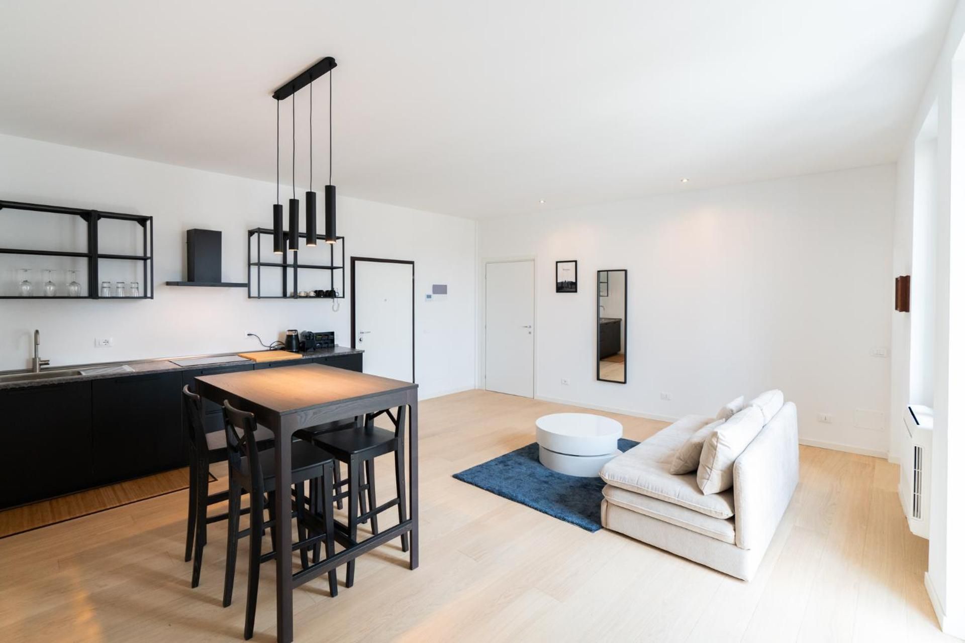 Deluxe One-Bedroom Apartment with City View