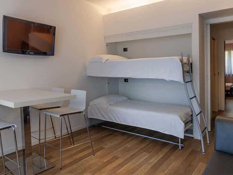 Suite Apartment