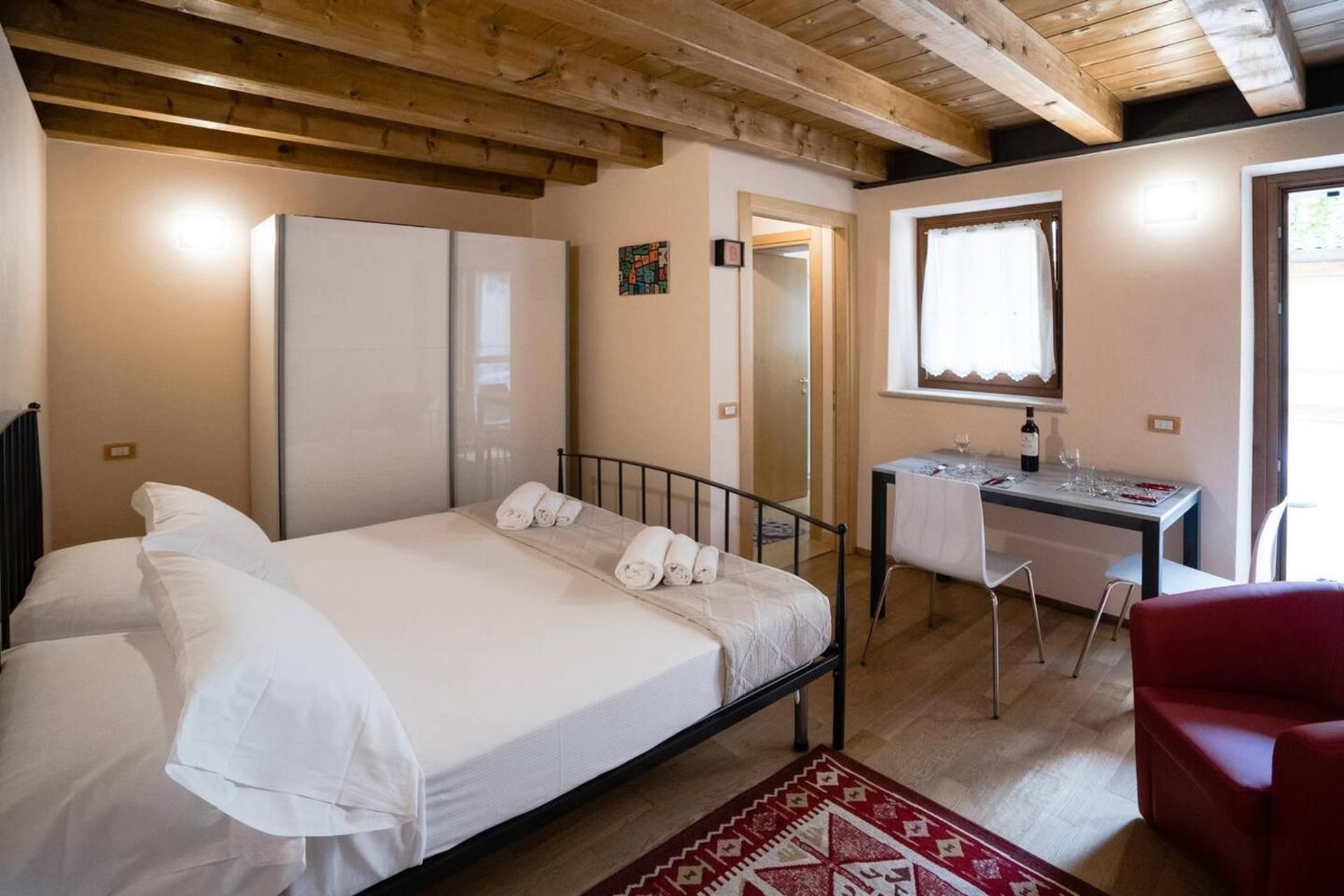 Studio with Garden - via Barbarani 13 - Separate Building
