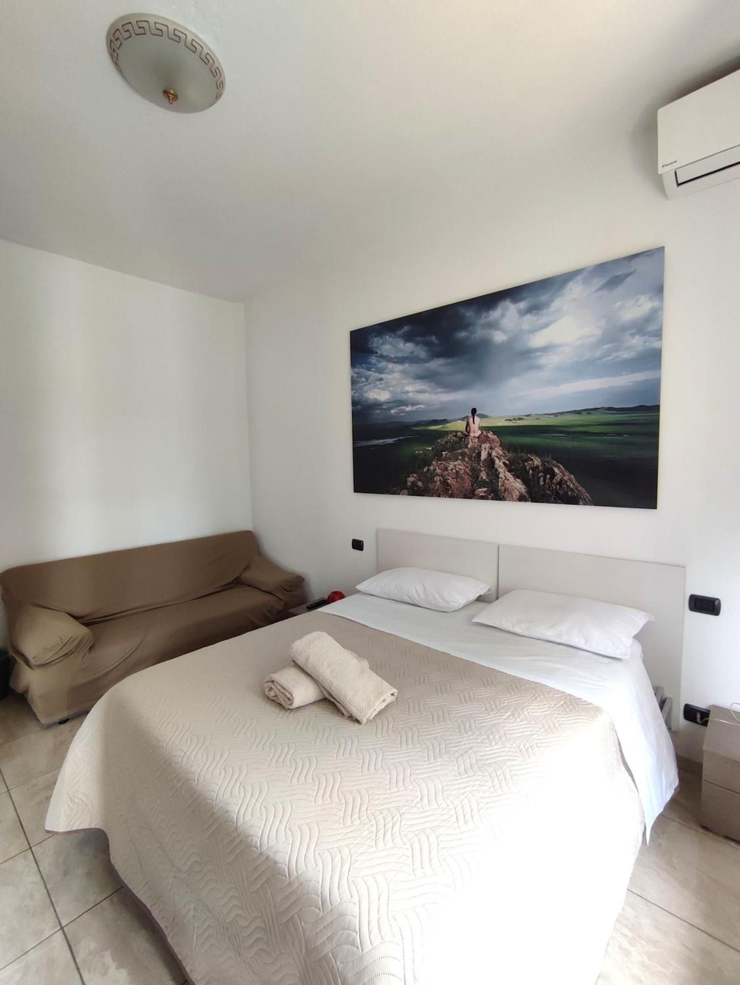 Comfort Triple Room