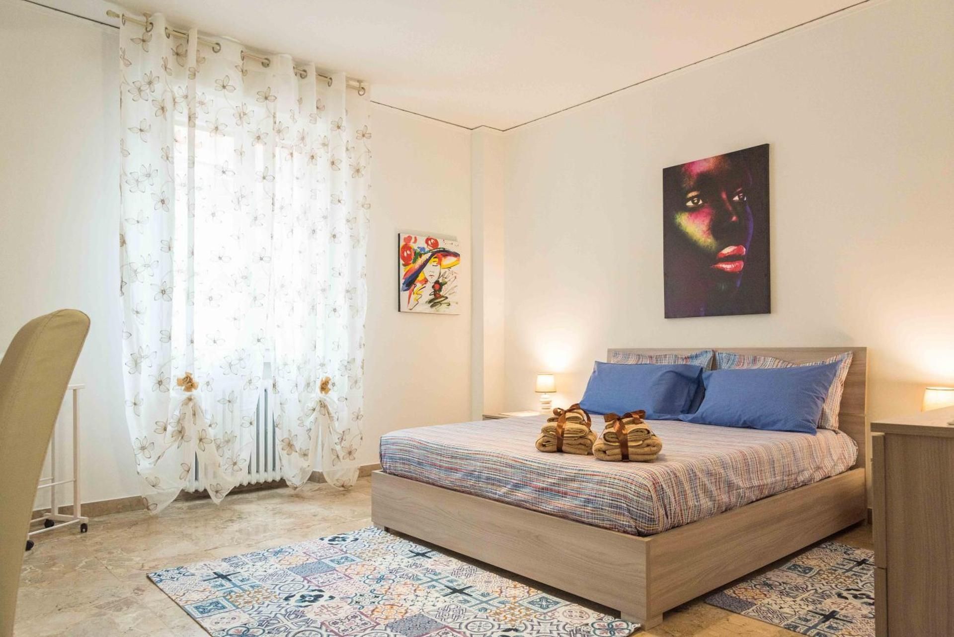 Standard Double Room with Shared Bathroom