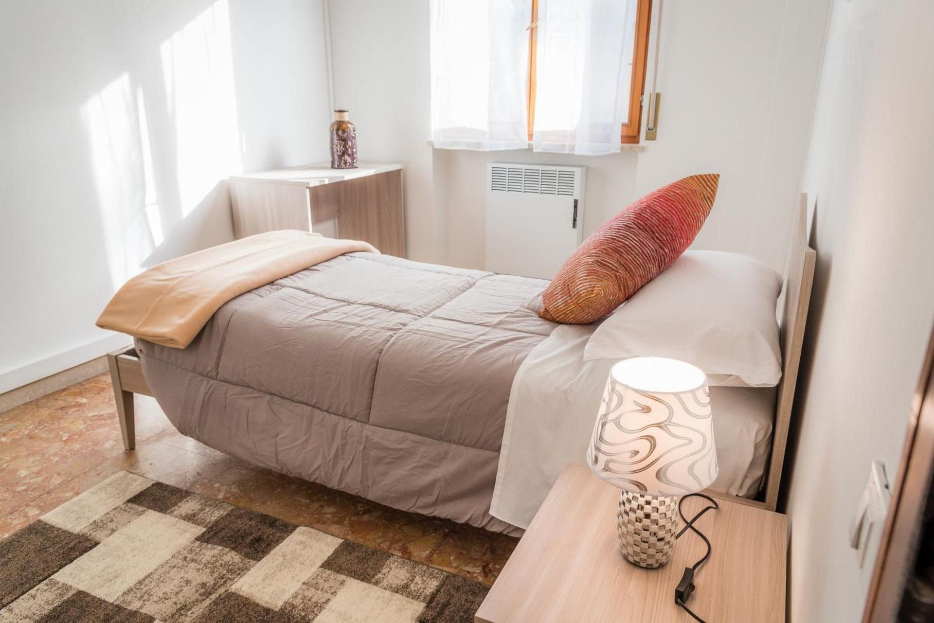Single Room with Shared Bathroom
