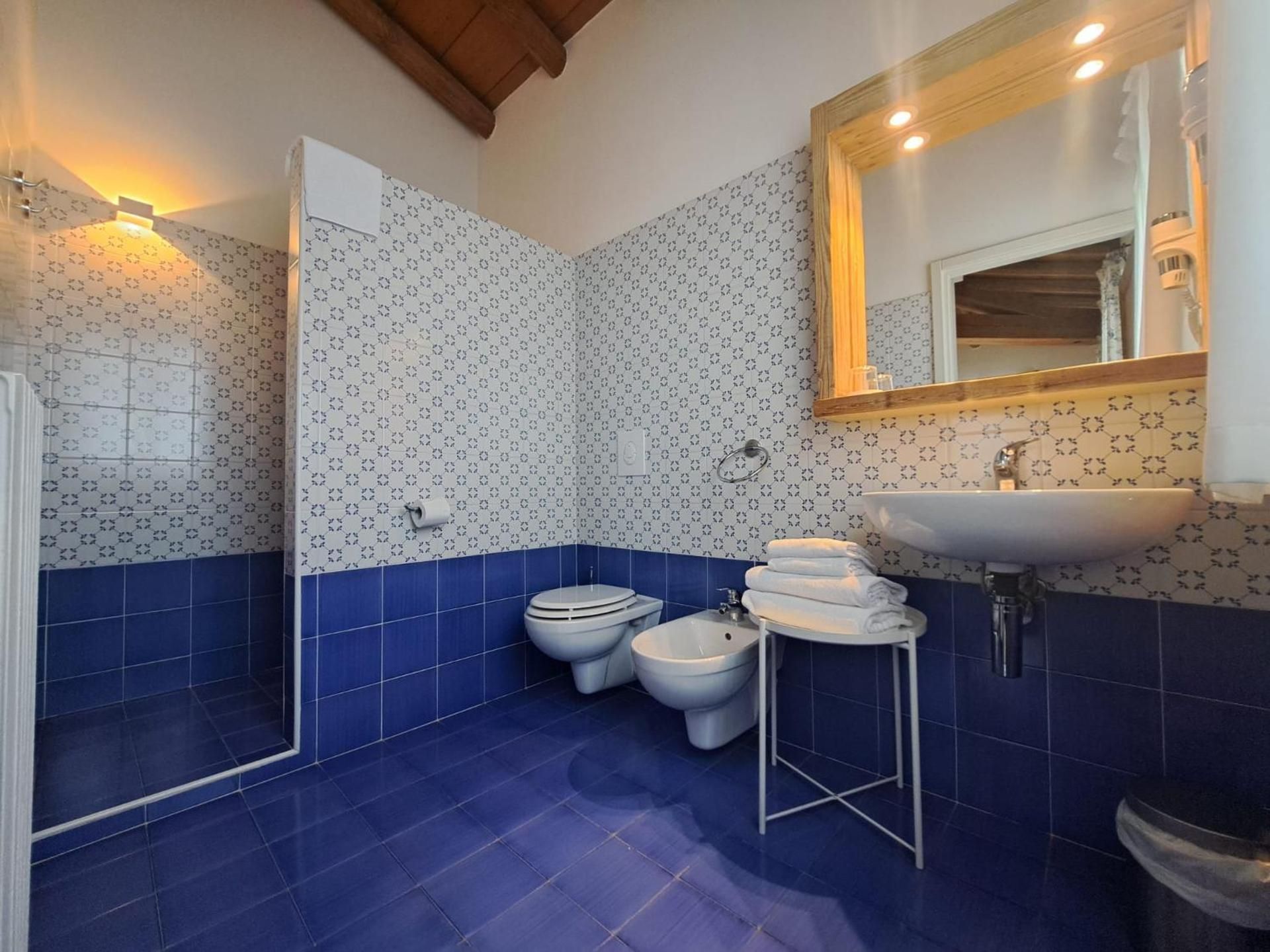 La Vineria di San Mattia Superior Double or Twin Room 3