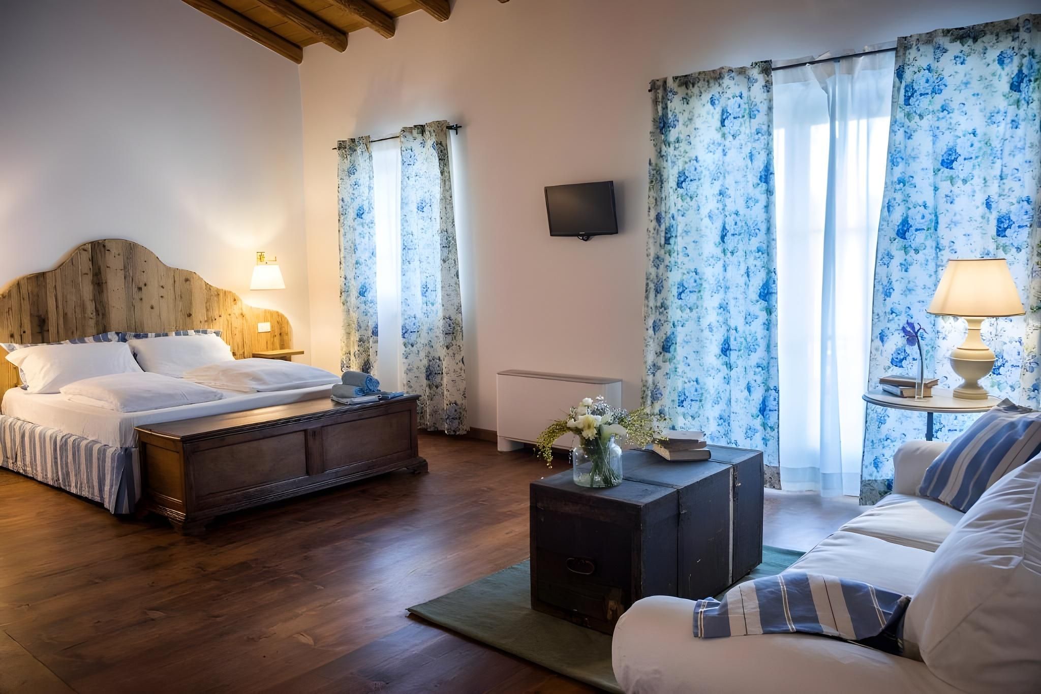 Grand Deluxe Double or Twin Room