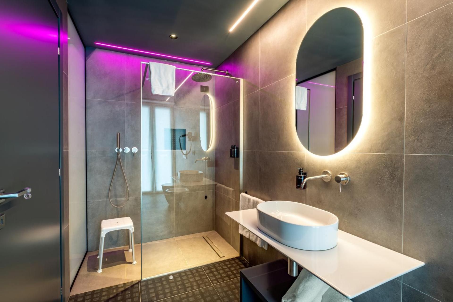 Deluxe Junior Suite