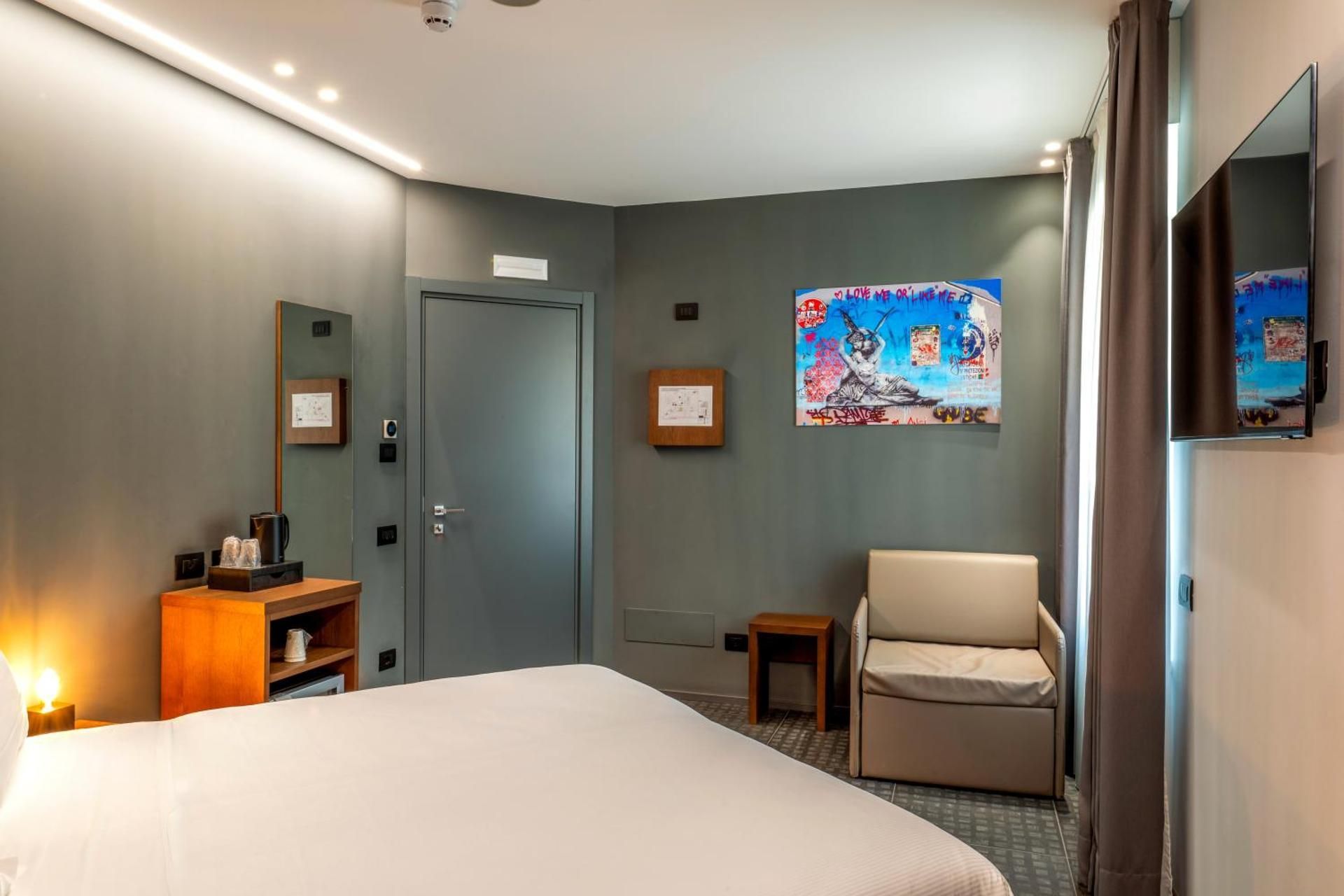 Junior Suite with Balcony