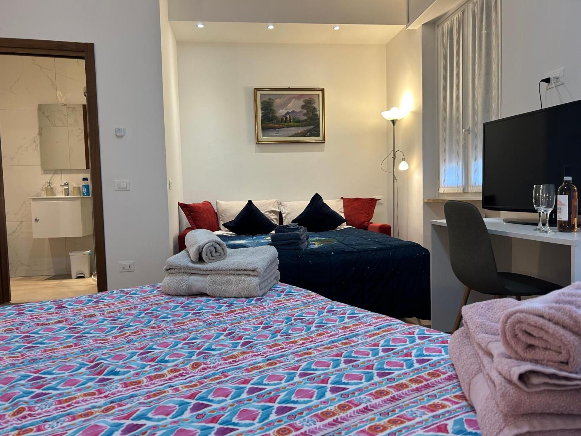 Deluxe Double or Twin Room with Balcony