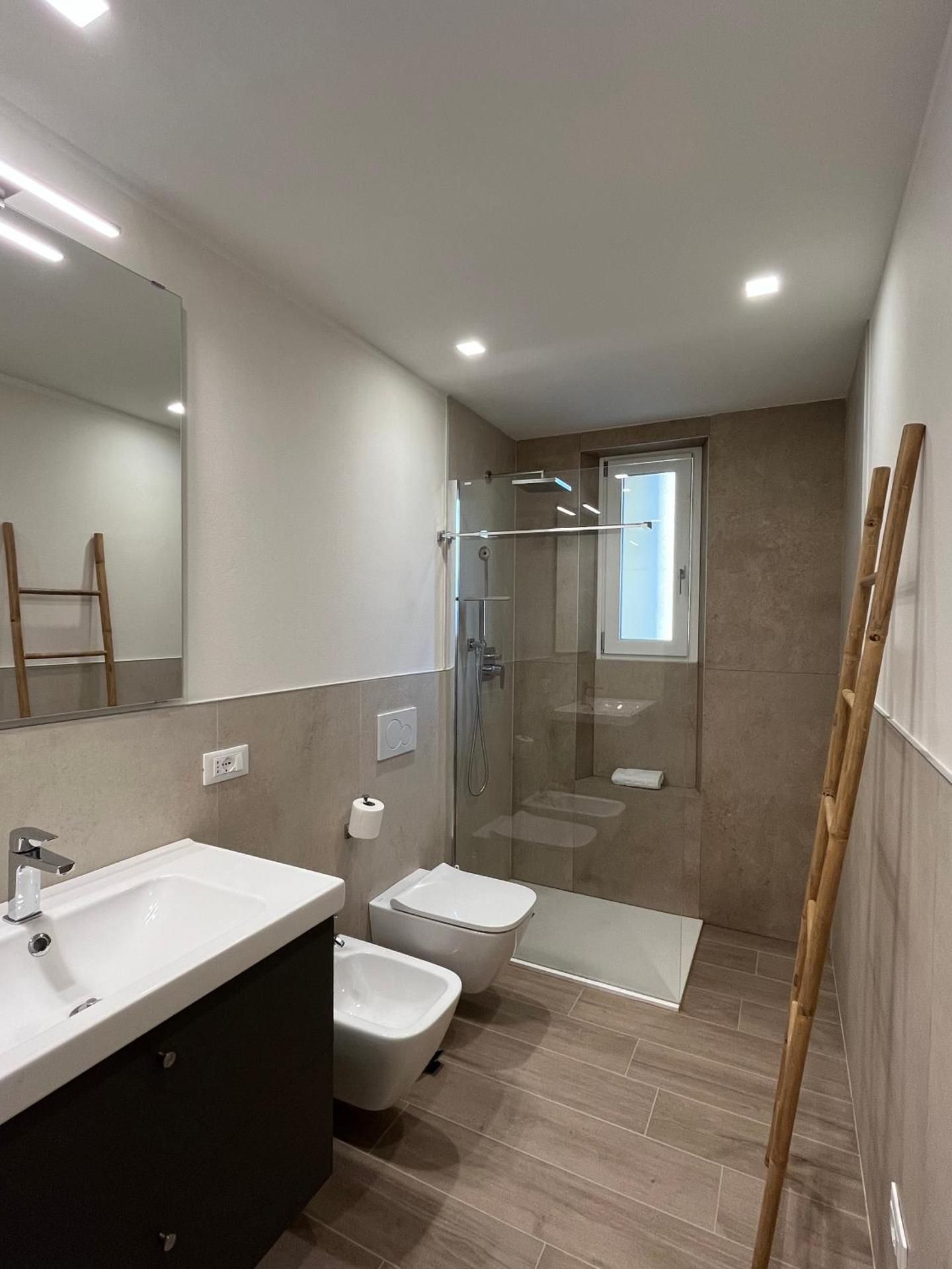 Double Room with Private External Bathroom