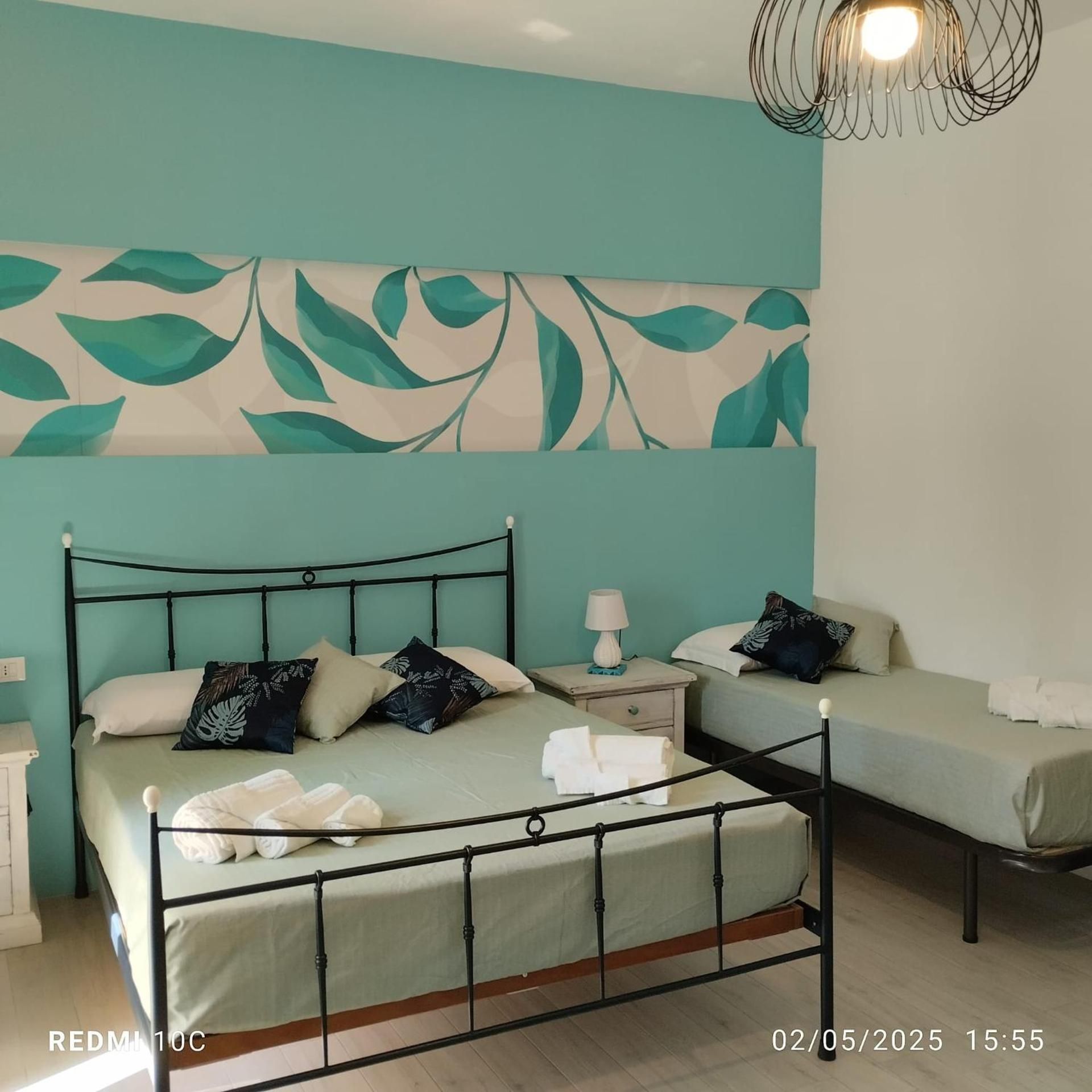 Large Double or Twin Room