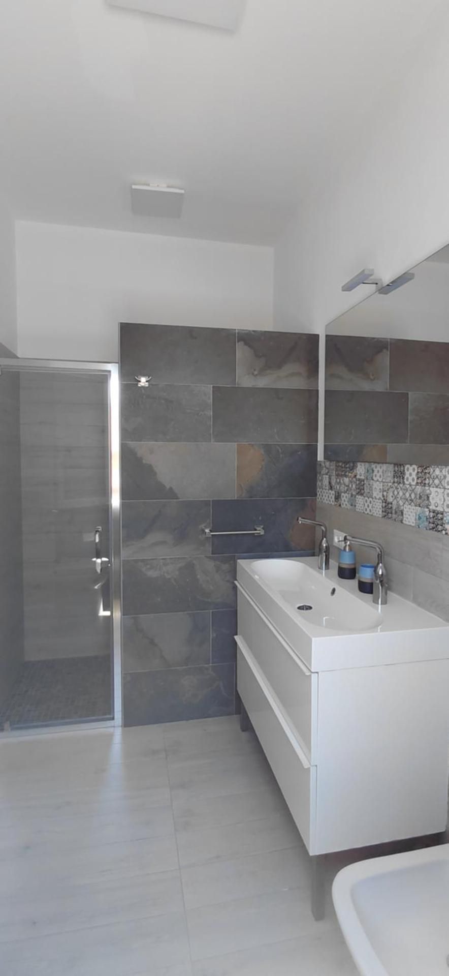 Large Double or Twin Room