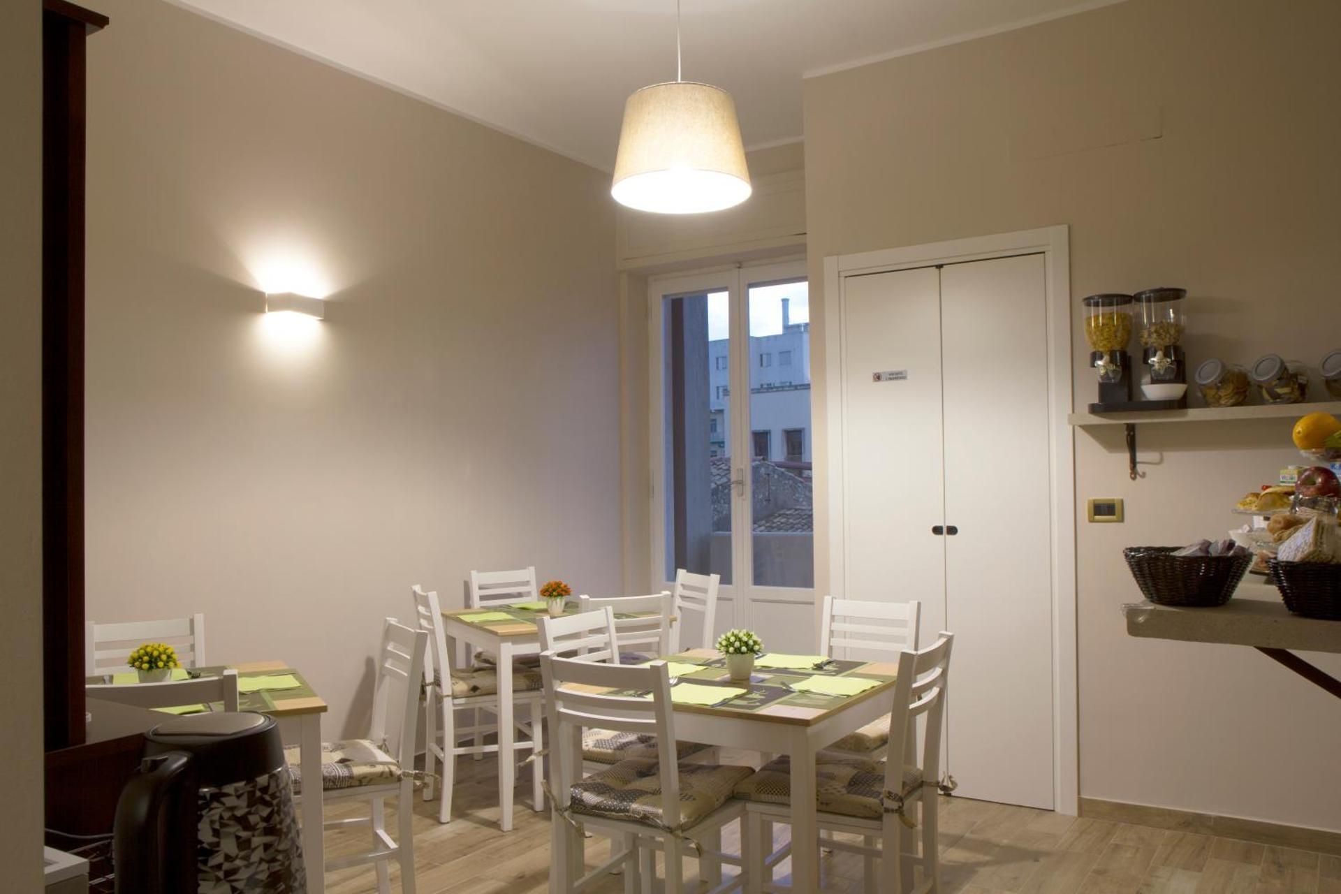 Home Syrakos B&B