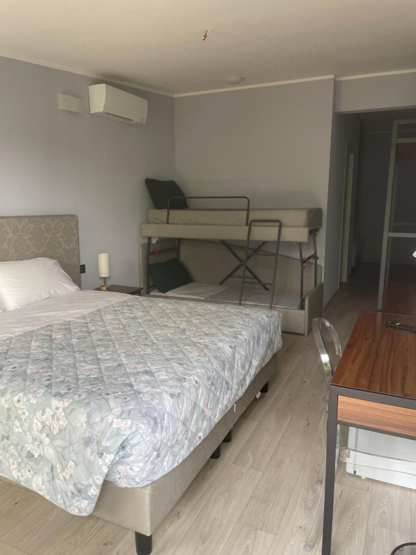 Family Room with Garden View