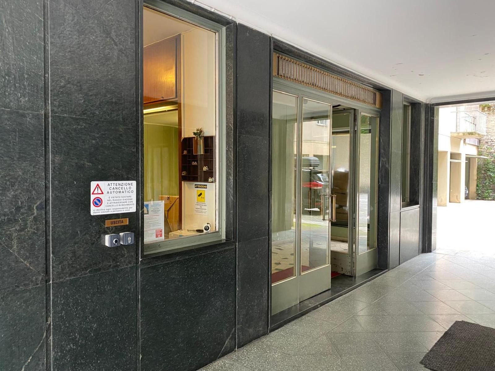 Megaride's dependance