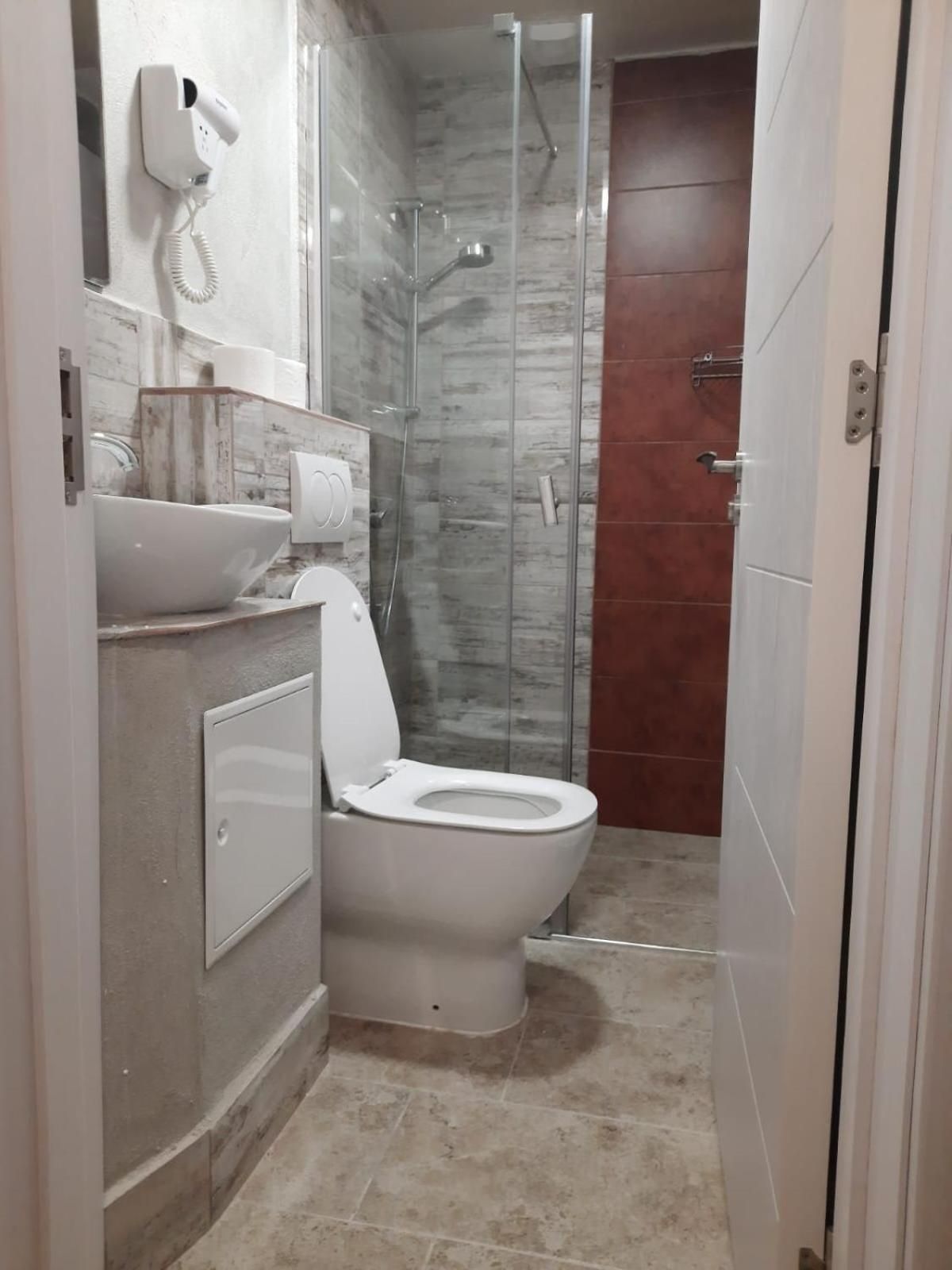 New Generation Hostel Como Lake Double Room 3