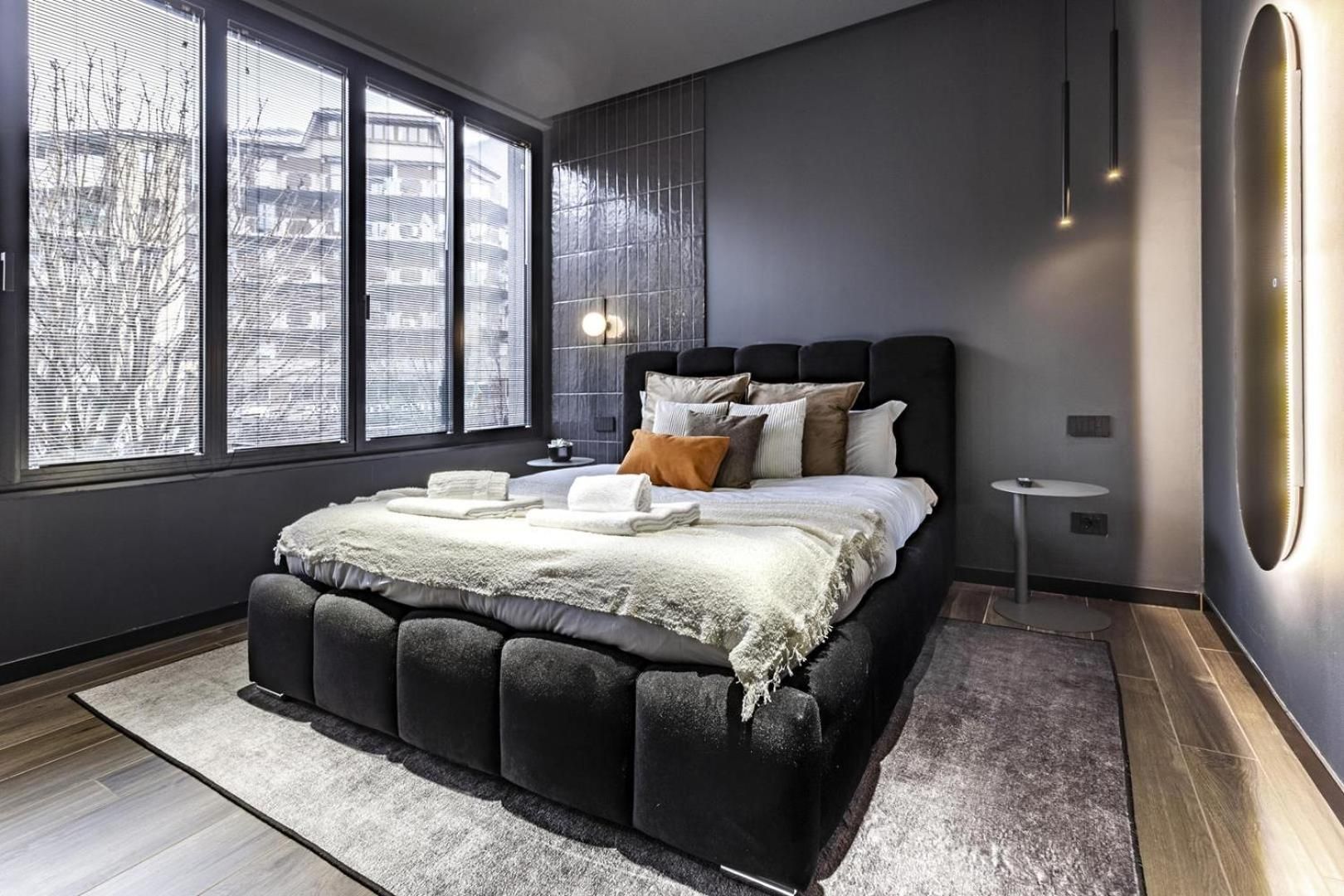 Lungolago Modern FD Apartments One-Bedroom Apartment