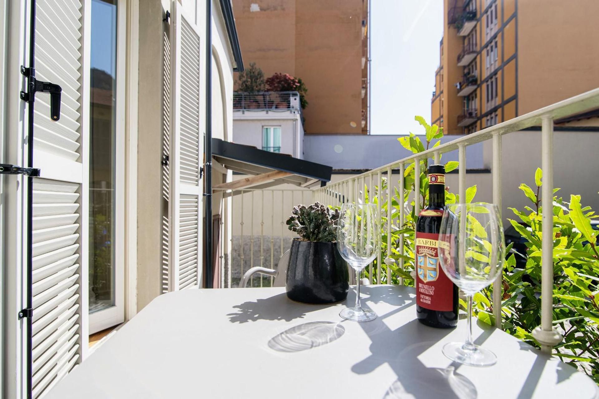 King Room with Balcony