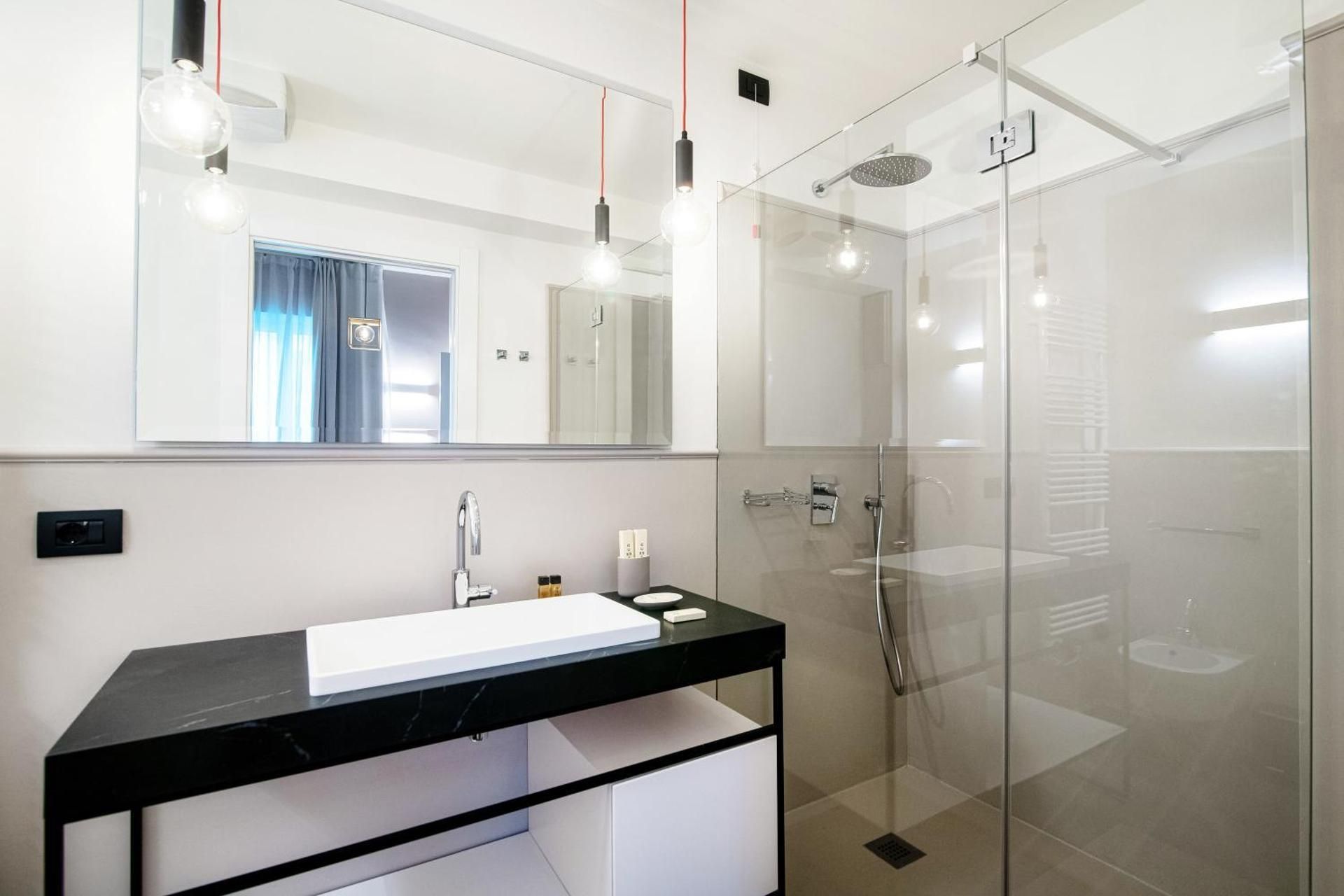 In Centro Luxury Rooms Family Room 2