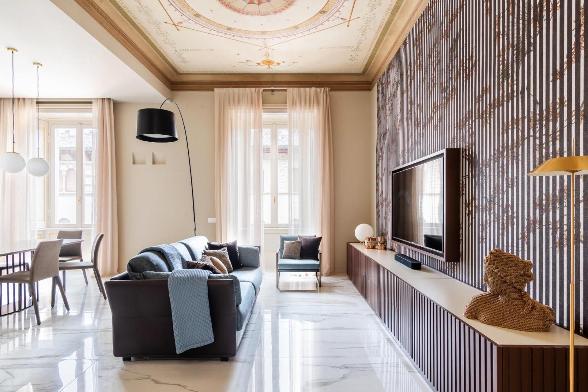 Palazzo Visconti - by MyHomeInComo One-Bedroom Apartment 2