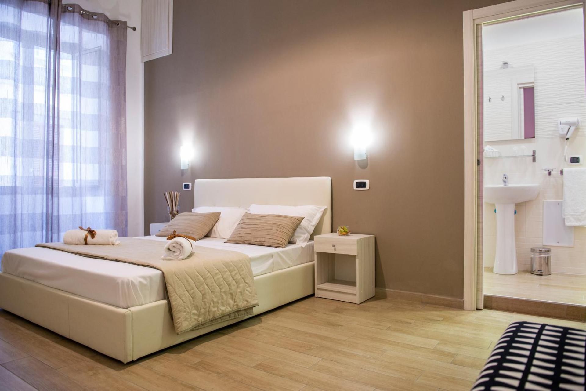 Smeraldo Suite Quadruple Room with Private Bathroom 3